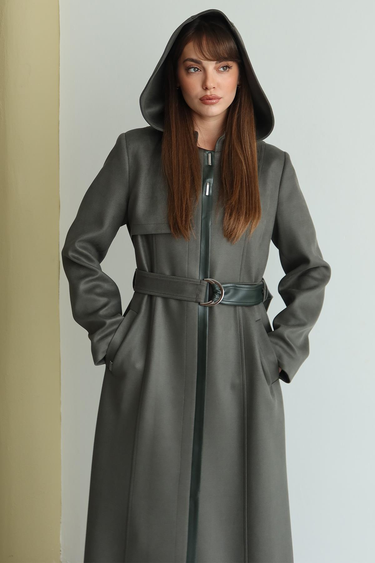 Çıkabilir Kapüşonlu Deri Garnili Gabardin Süet Görünümlü Pardesü YEŞİL 6806