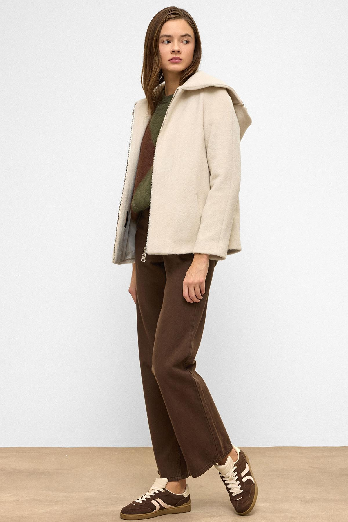 Çıkabilir Kapüşonlu Fermuar Detaylı Oversize Kaban BEJ 3128