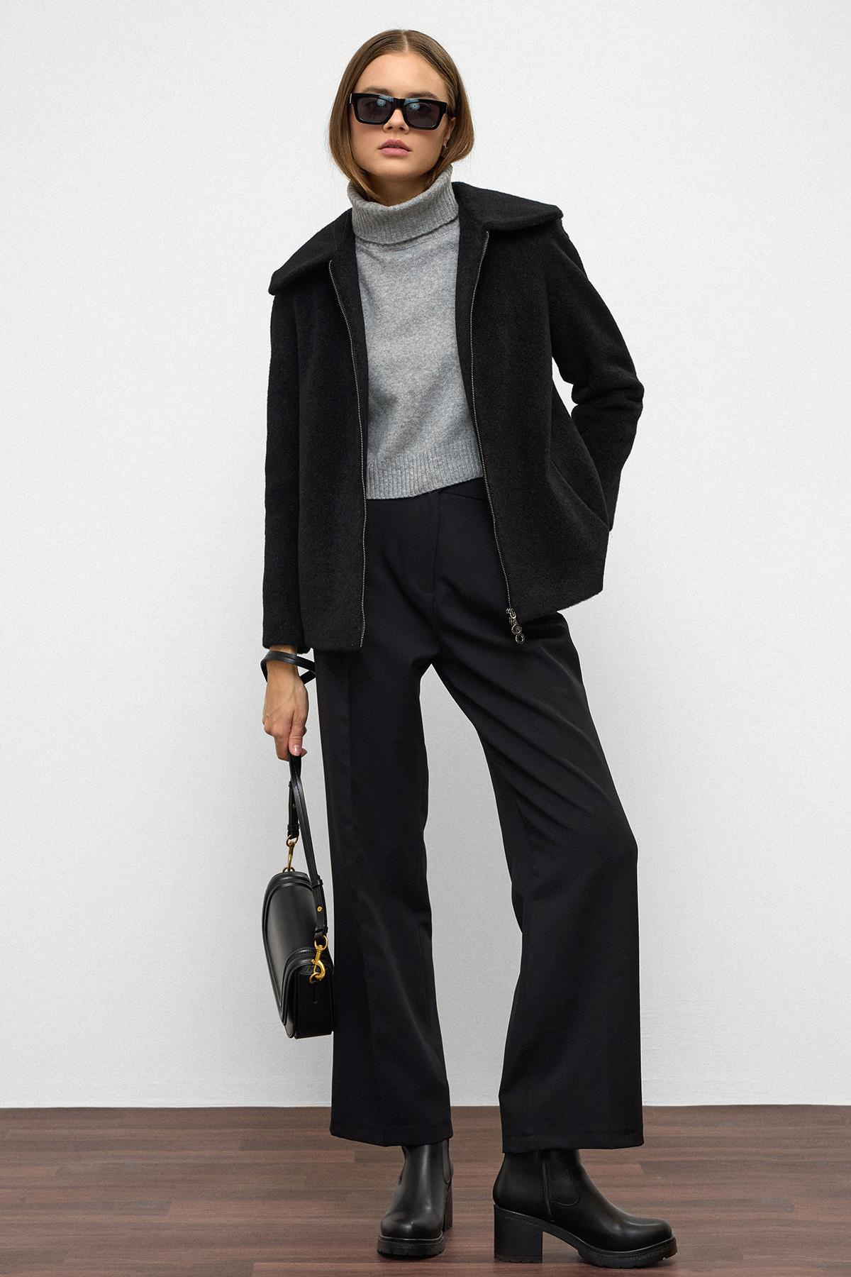 Çıkabilir Kapüşonlu Fermuar Detaylı Oversize Kaban SİYAH 3128