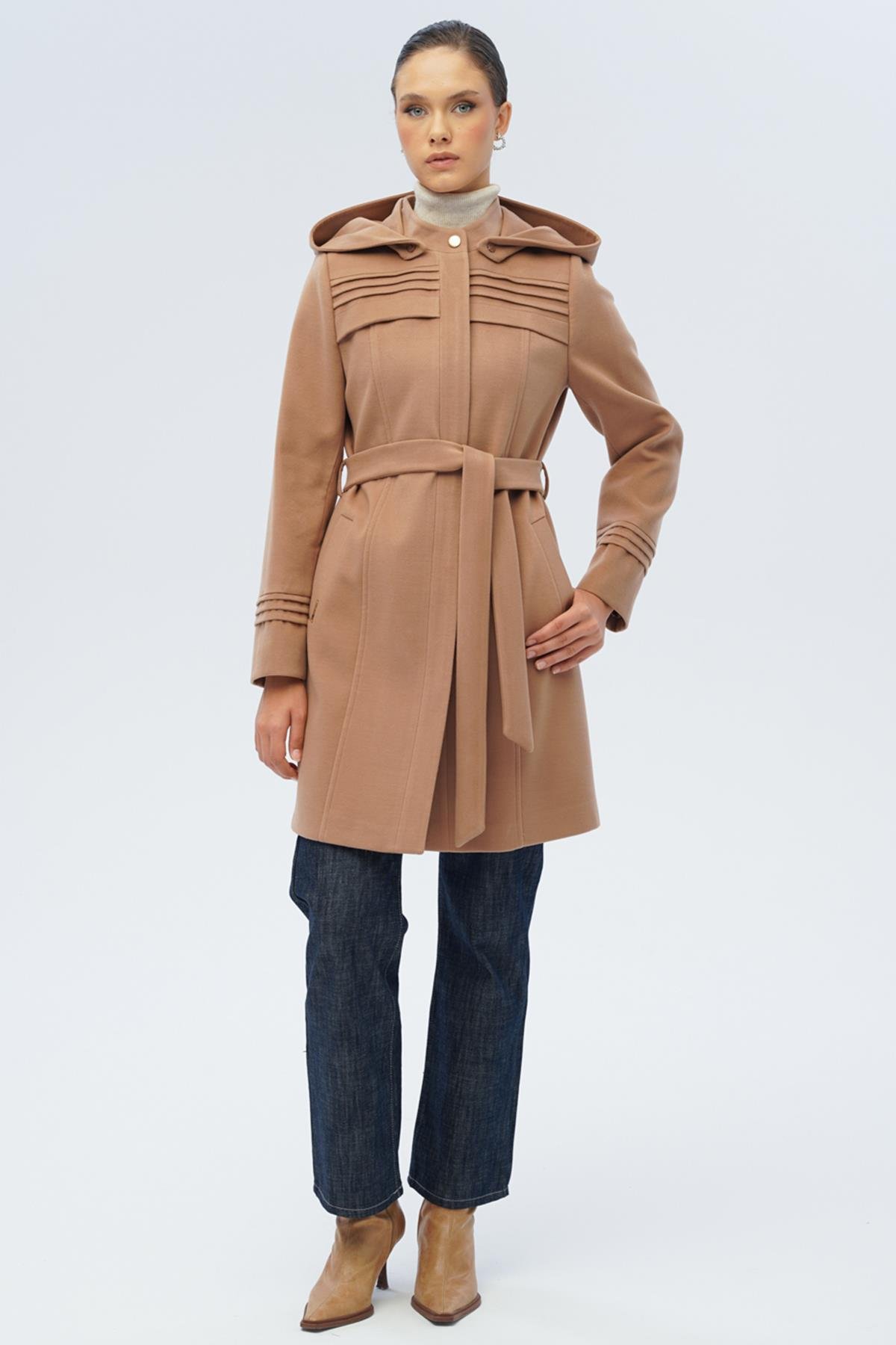 Çıkabilir Kapüşonlu Nervür Detaylı Kaban KAMEL 3126