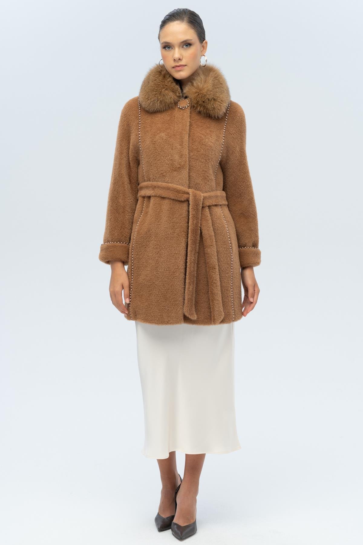 Çıkabilir Kürklü İnci Detaylı Peluş Kaban TABA 3098-TK