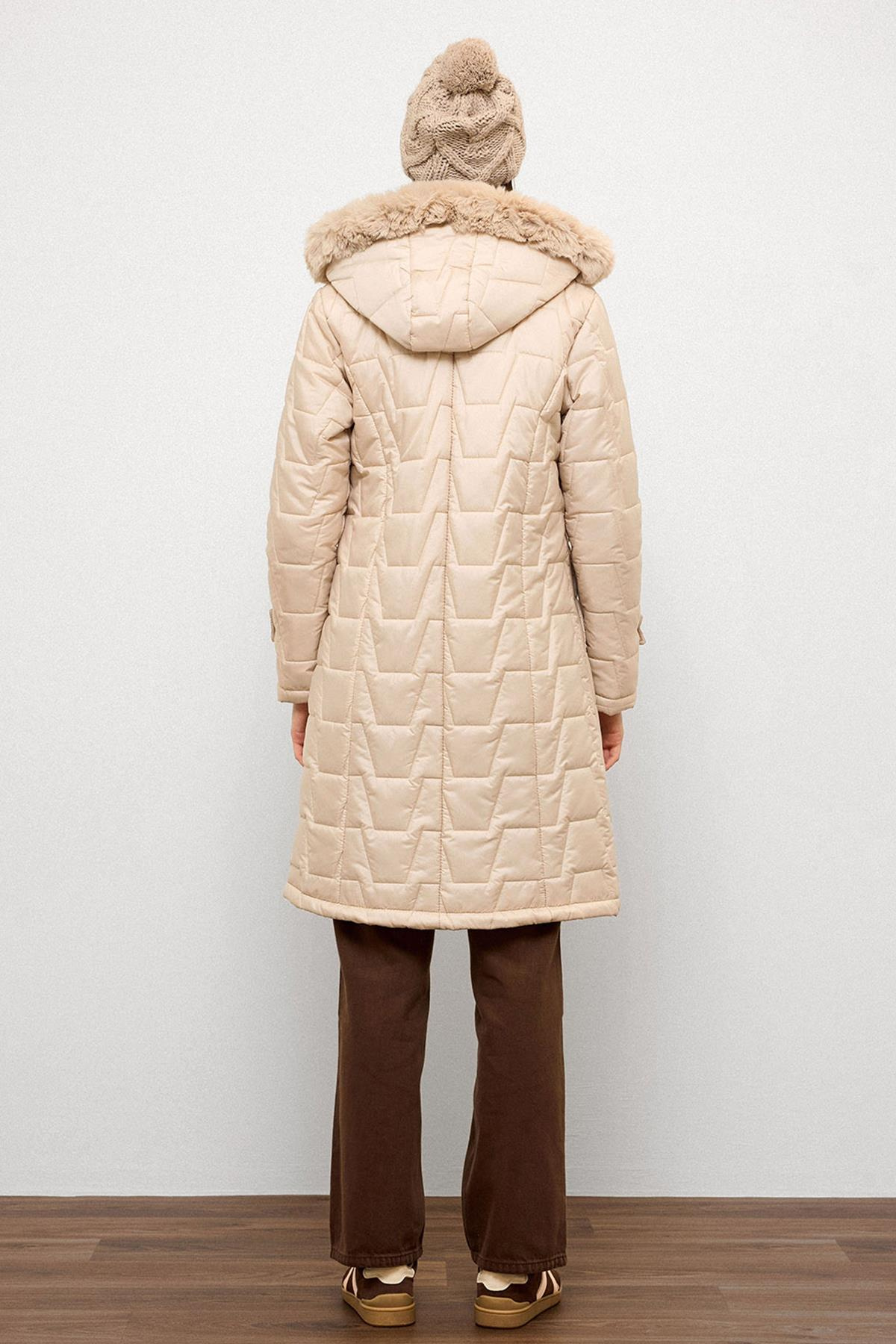 Çıkabilir Kürklü Kapüşonlu Fermuar Kapamalı Kapitone Mont TAŞ 6779