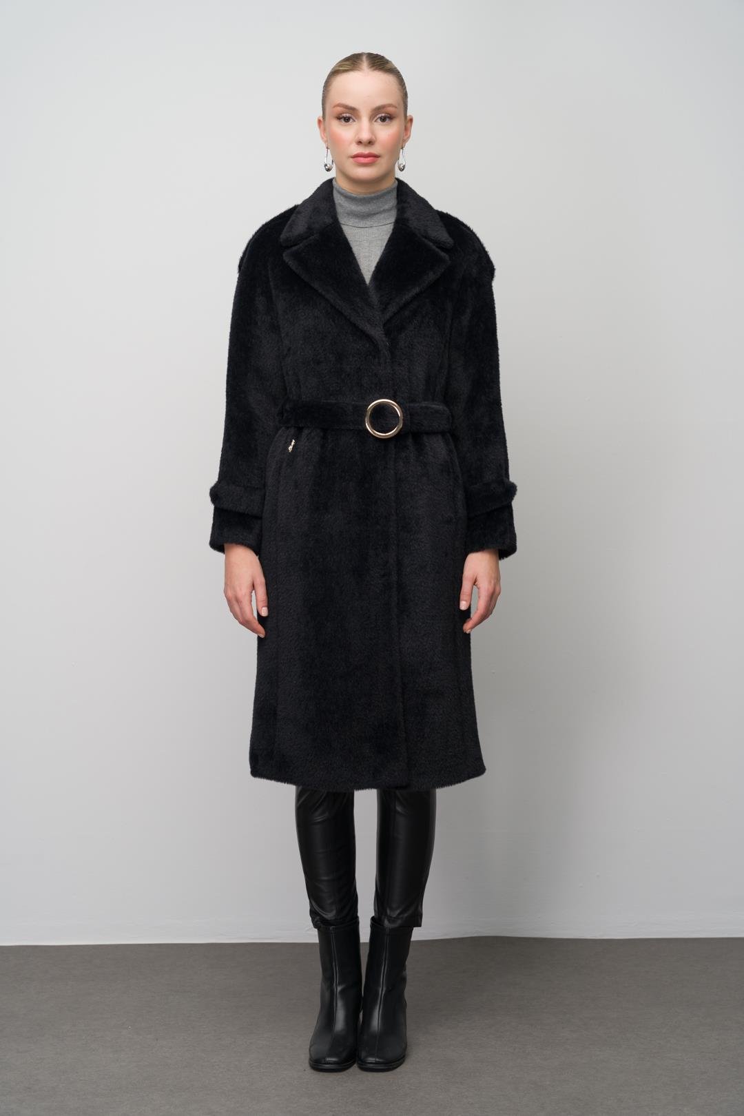 Angora Look Coat with Snap Closure, Epaulettes and Chain Accessories BLACK 3074