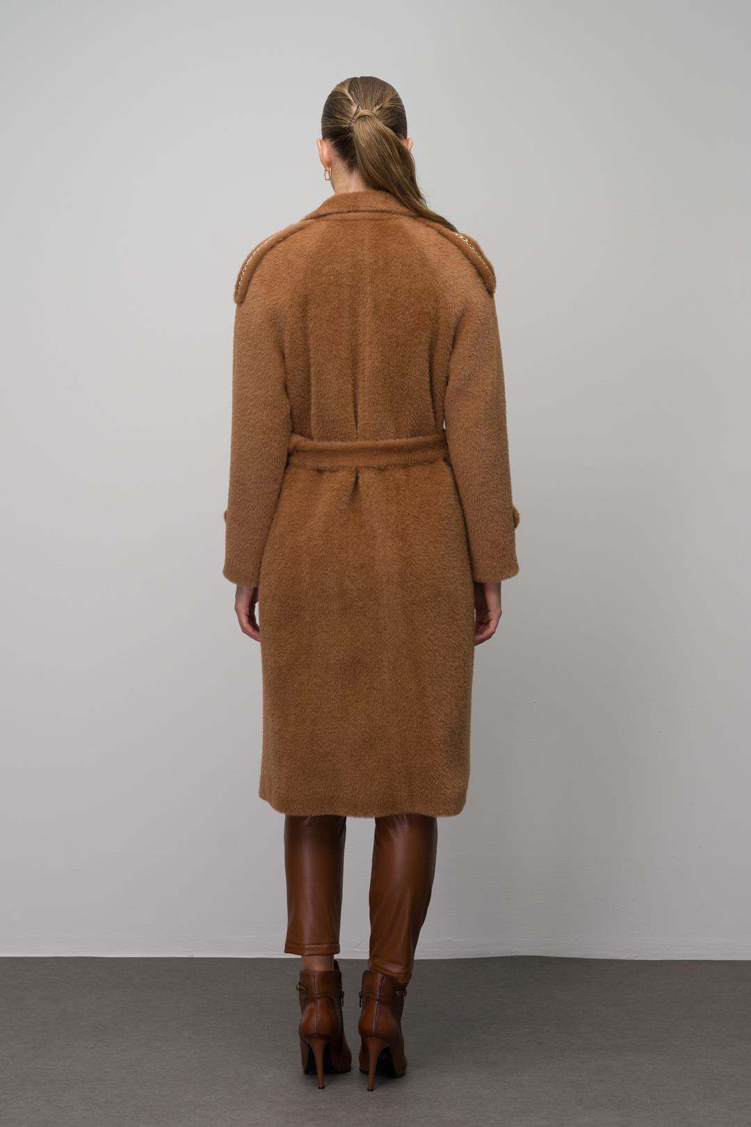 Angora Look Coat with Snap Closure, Epaulettes and Chain Accessories CAMEL 3074