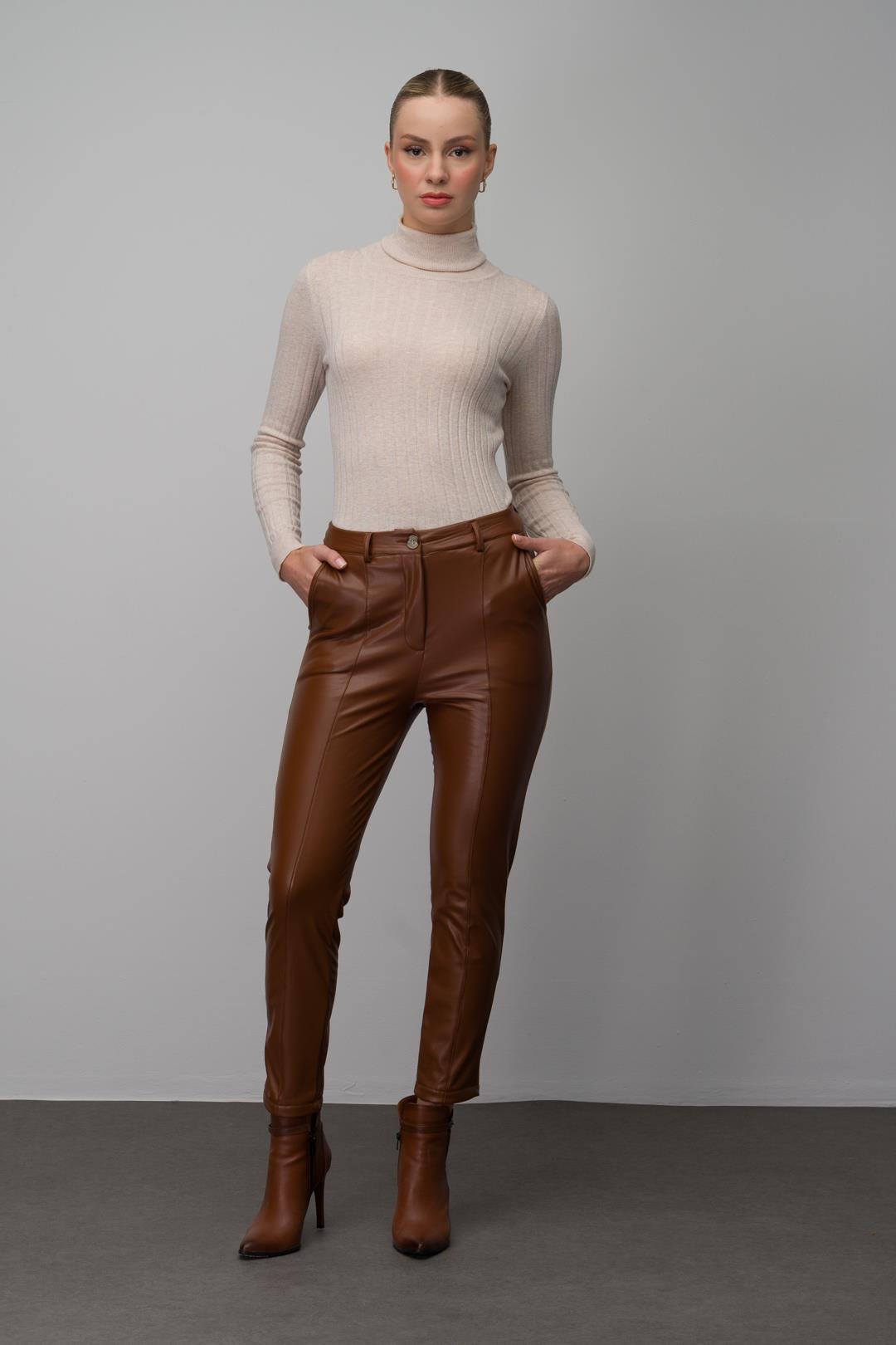 Deri Görünümlü Dikiş Detaylı Skinny Fit Pantolon TABA 7562