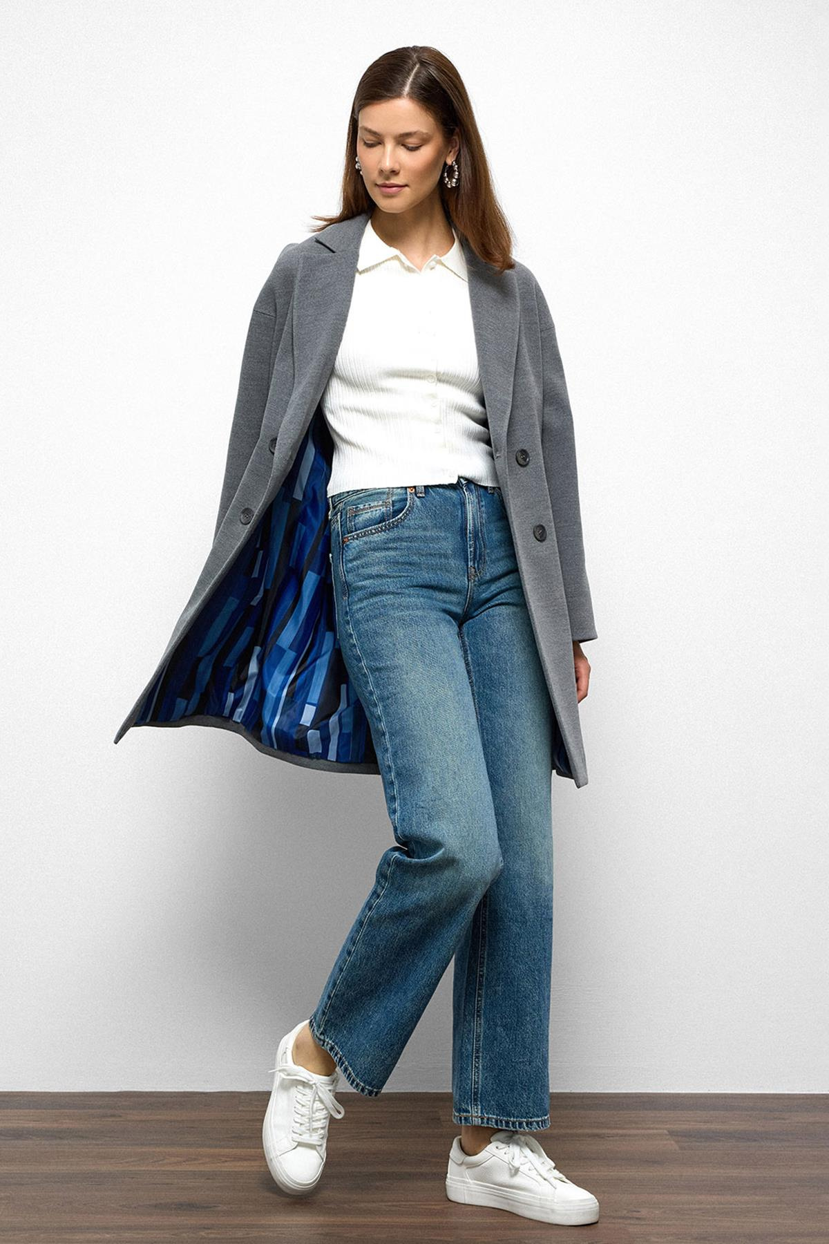 Desenli Astarlı Oversize Kruvaze Kaban GRİ 3095