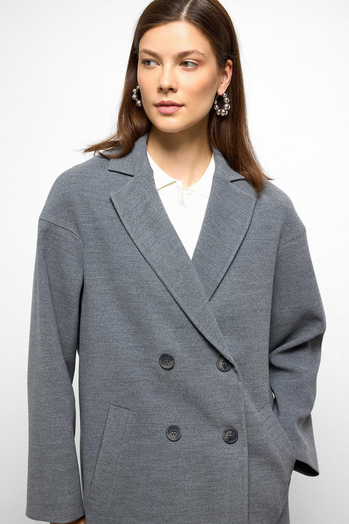 Desenli Astarlı Oversize Kruvaze Kaban GRİ 3095