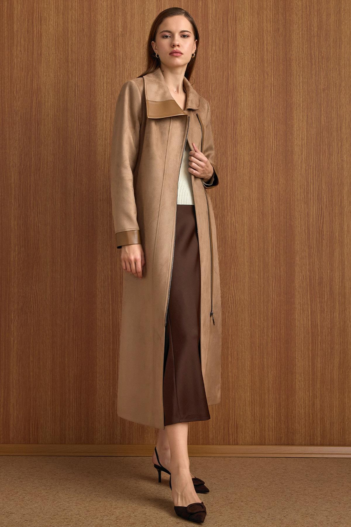 Devrik Yaka Fermuar Kapamalı Deri Garnili Süet Görünümlü Kap A.KAMEL 6804