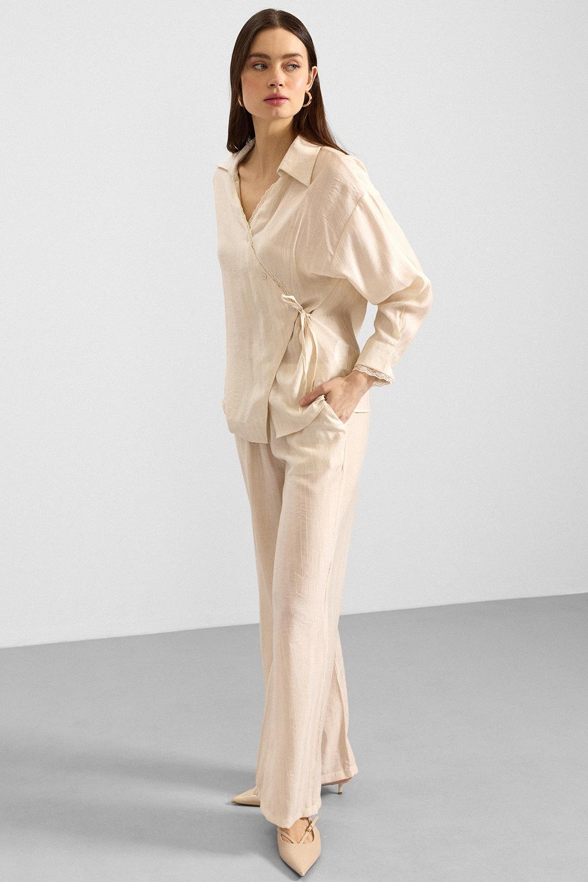 Düğme ve Bağcık Kapamalı Kimono Pantolon İkili Takım KREM 9414-TK