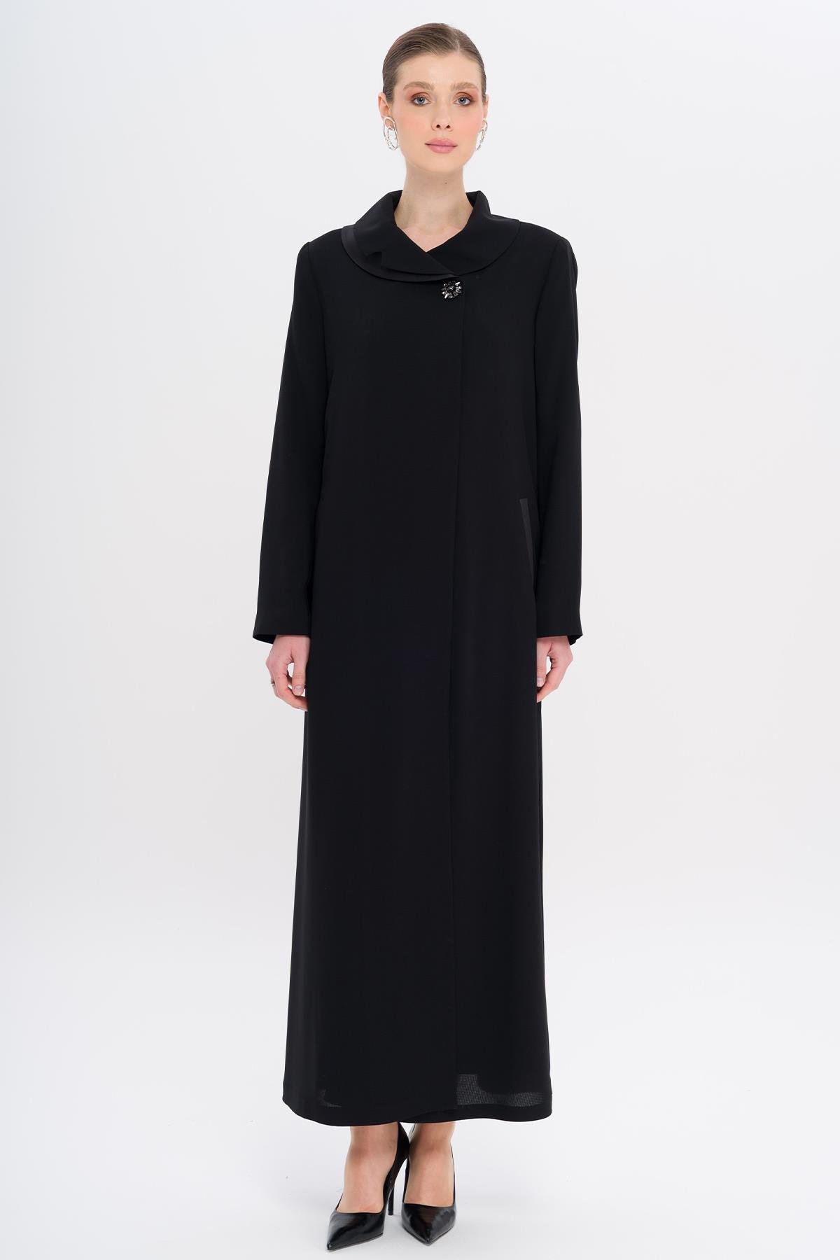 Düğmesi Taşlı Saten Detaylı Astarlı Büyük Beden Pardesü SİYAH 6720