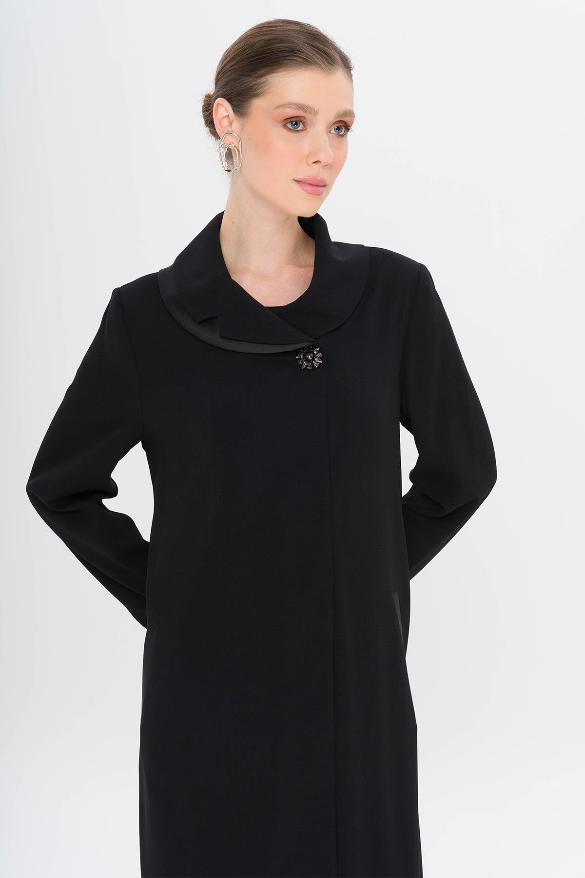 Düğmesi Taşlı Saten Detaylı Astarlı Büyük Beden Pardesü SİYAH 6720