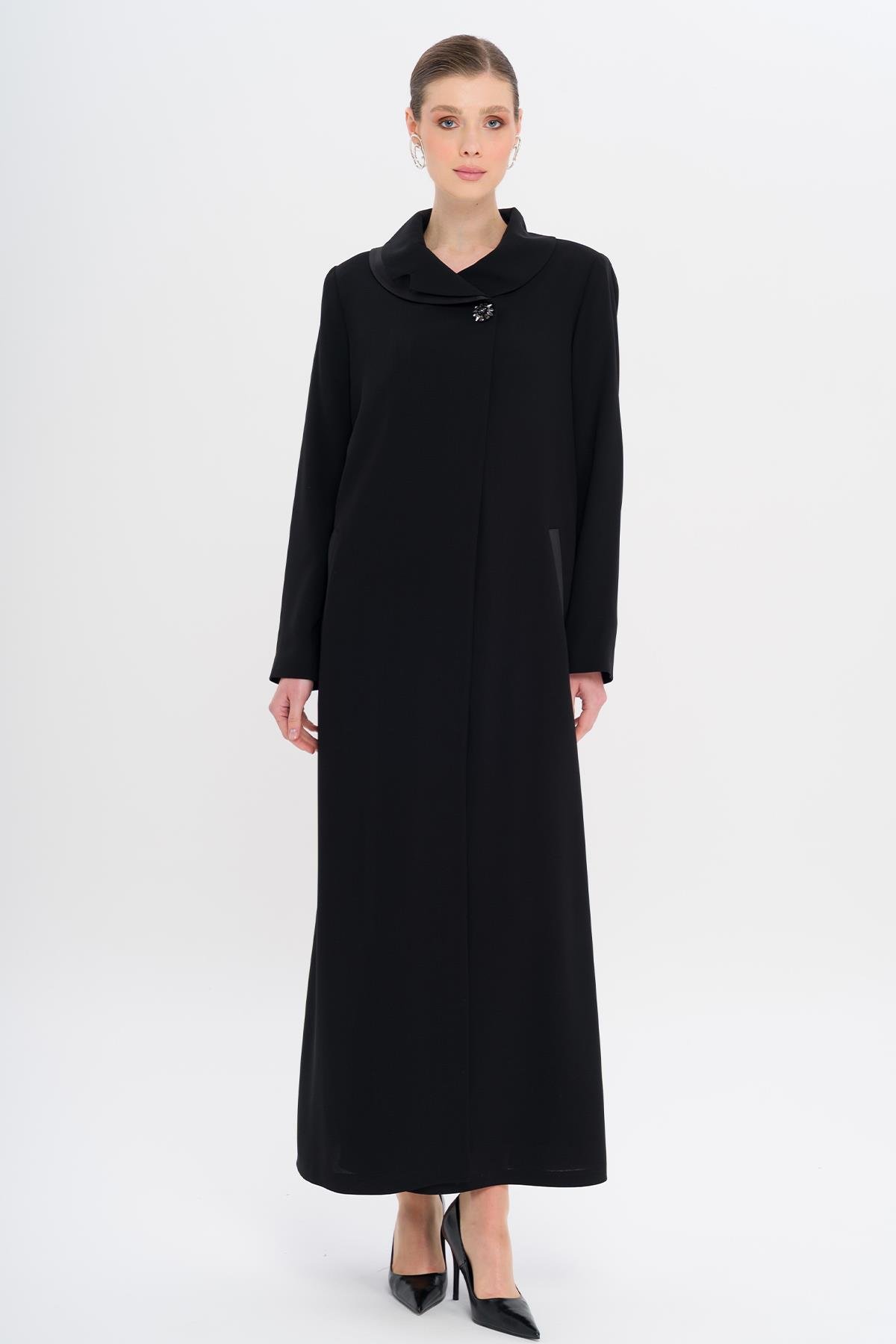 Düğmesi Taşlı Saten Detaylı Astarlı Büyük Beden Pardesü SİYAH 6720