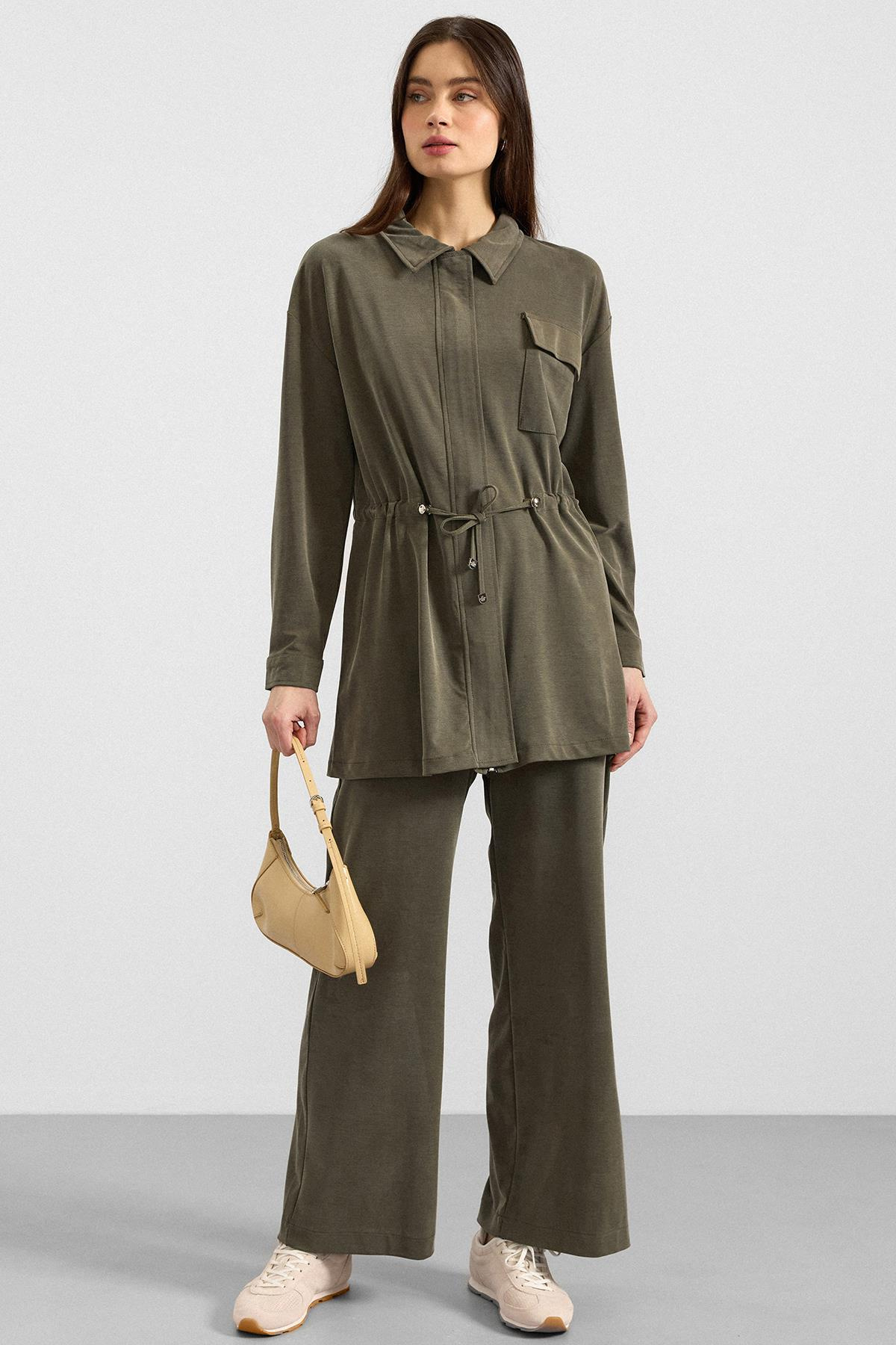 Fermuar Kapamalı Beli Büzgülü Premium Kumaş Sweat Pantolon Takım HAKİ 9406-TK