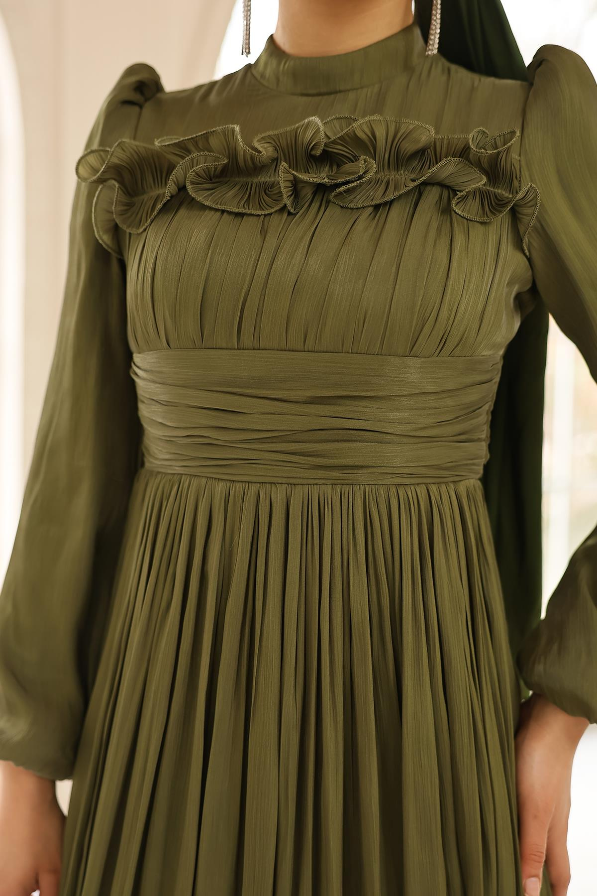 Fırfır ve Pilise Detaylı Yoryo İpek Tesettür Abiye Elbise YEŞİL 1250