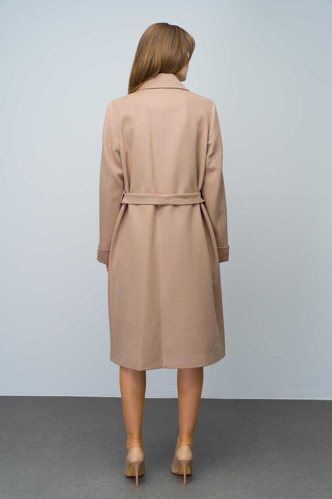 Gömlek Yaka Broş ve Punto Detaylı Büyük Beden Kaban K. KAMEL 3011