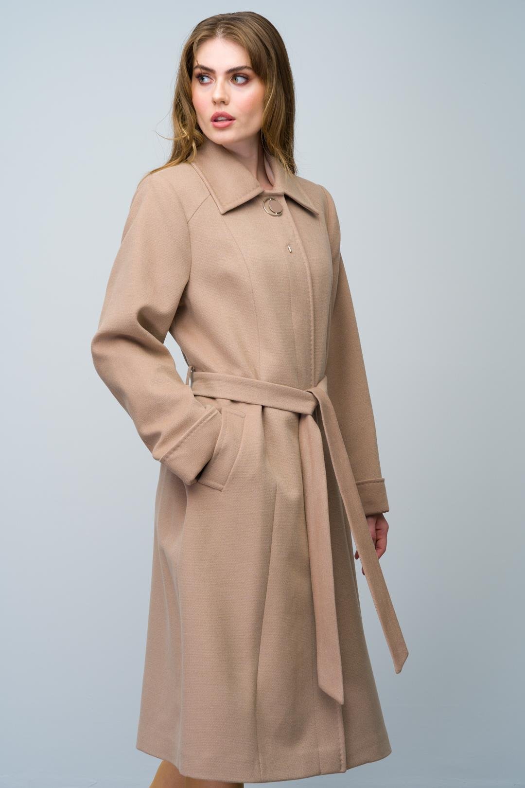 Gömlek Yaka Broş ve Punto Detaylı Büyük Beden Kaban K. KAMEL 3011