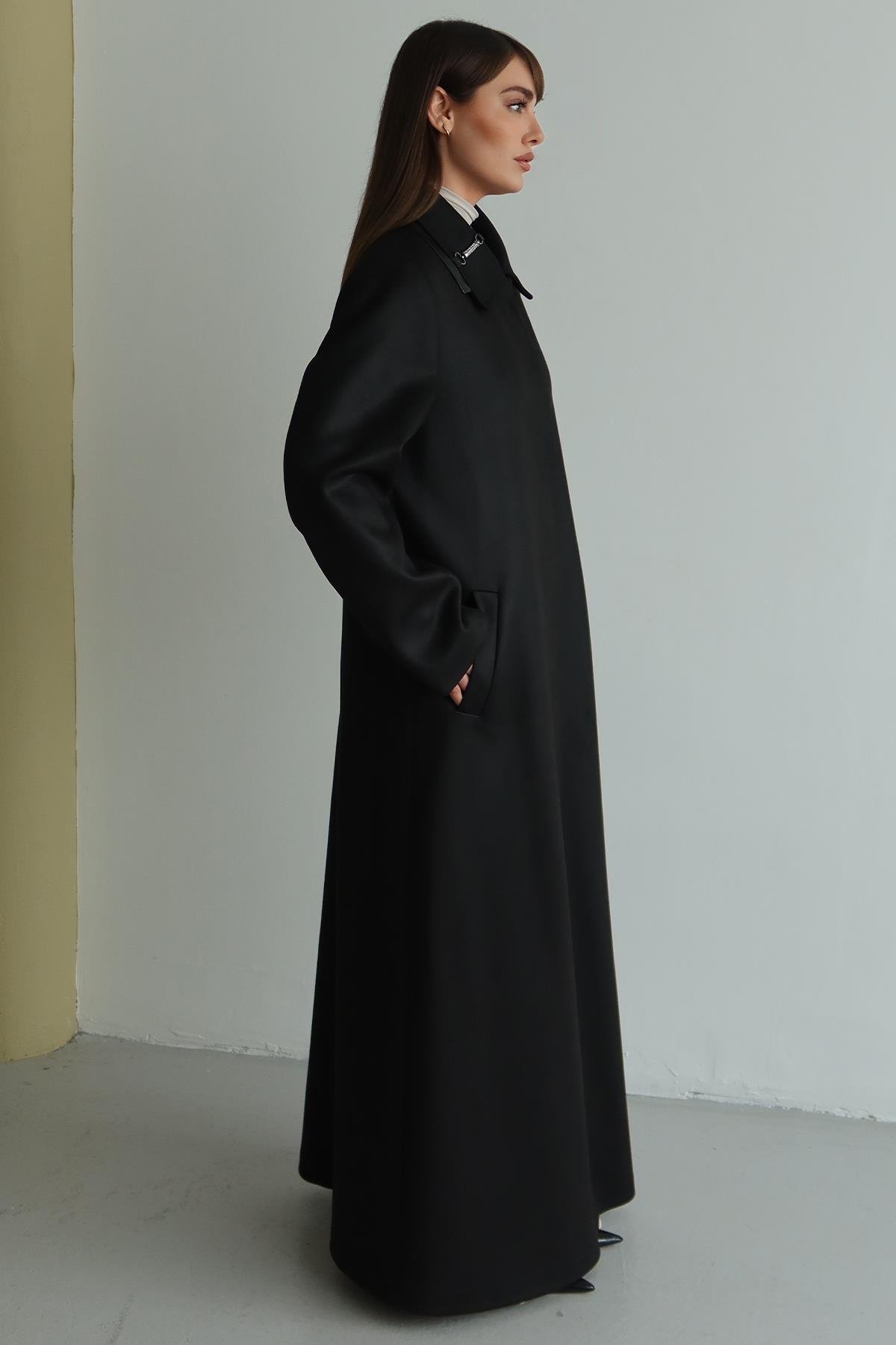 Gömlek Yaka Deri ve Taş Aksesuarlı Büyük Beden Gabardin Süet Pardesü SİYAH 6796