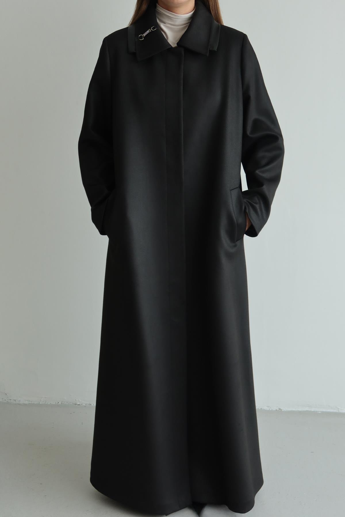 Gömlek Yaka Deri ve Taş Aksesuarlı Büyük Beden Gabardin Süet Pardesü SİYAH 6796