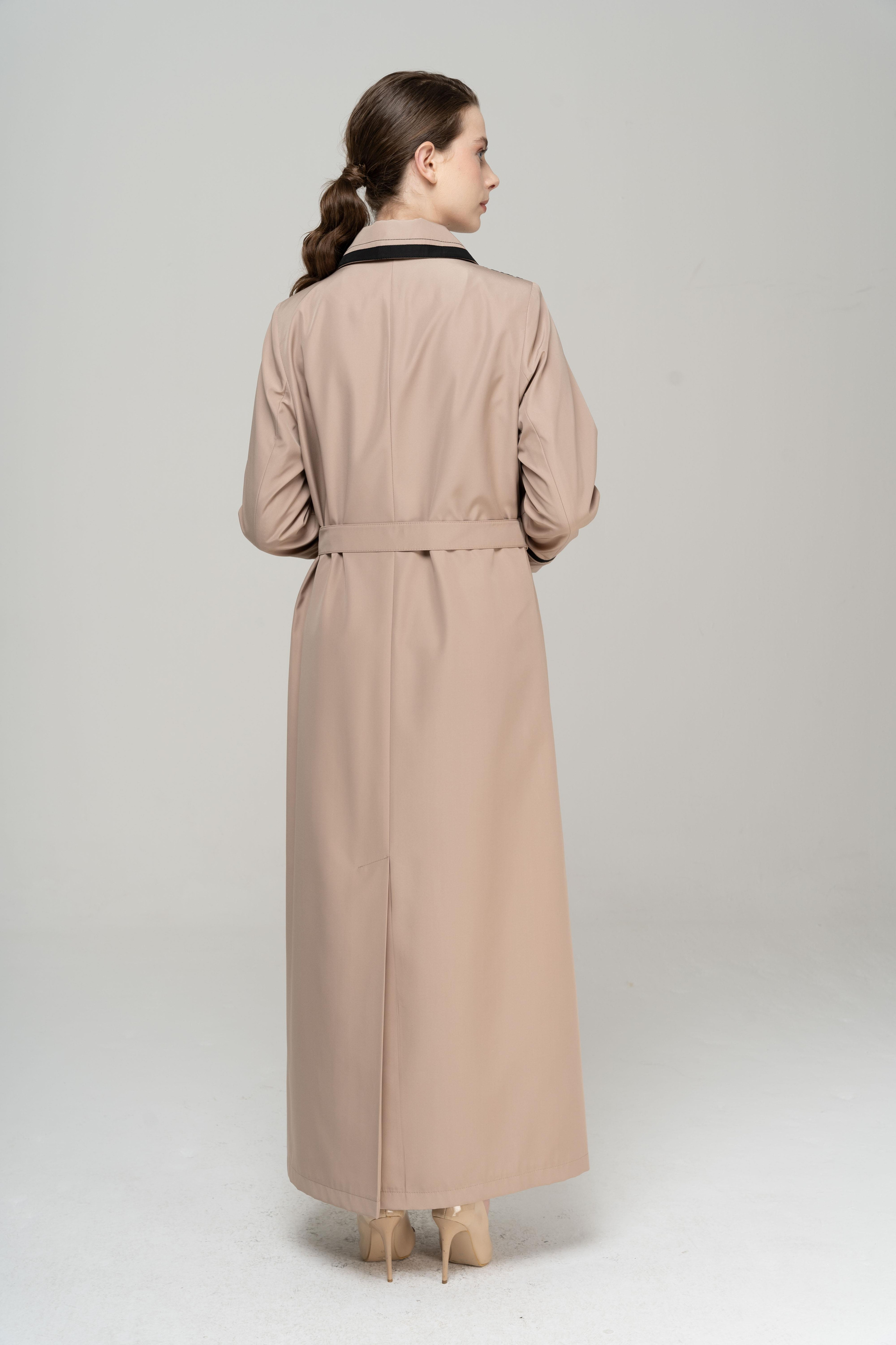 Gömlek Yaka Garni ve File Detaylı Büyük Beden Astarlı Uzun Trençkot VİZON 4296