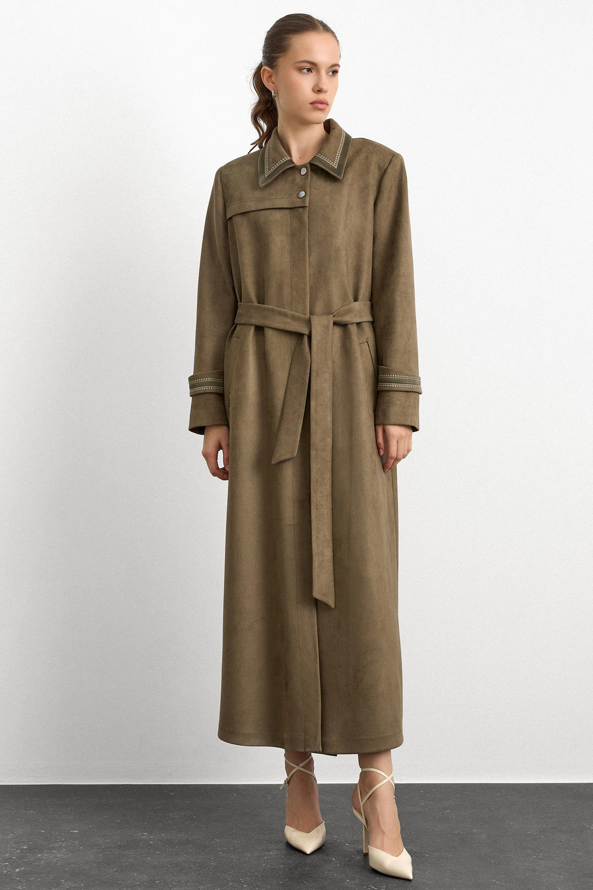 Gömlek Yaka İşleme Detaylı Süet Görünümlü Büyük Beden Pardesü A.HAKİ 6785