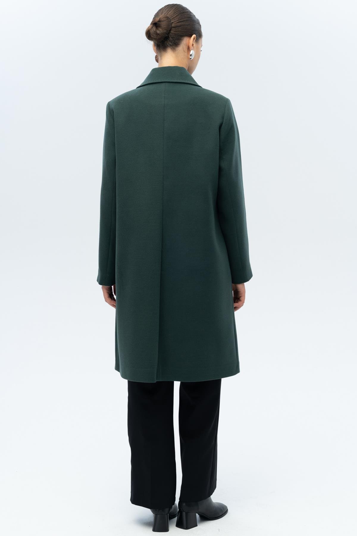 Gömlek Yaka Punto Detaylı Büyük Beden Kaban YEŞİL 3117