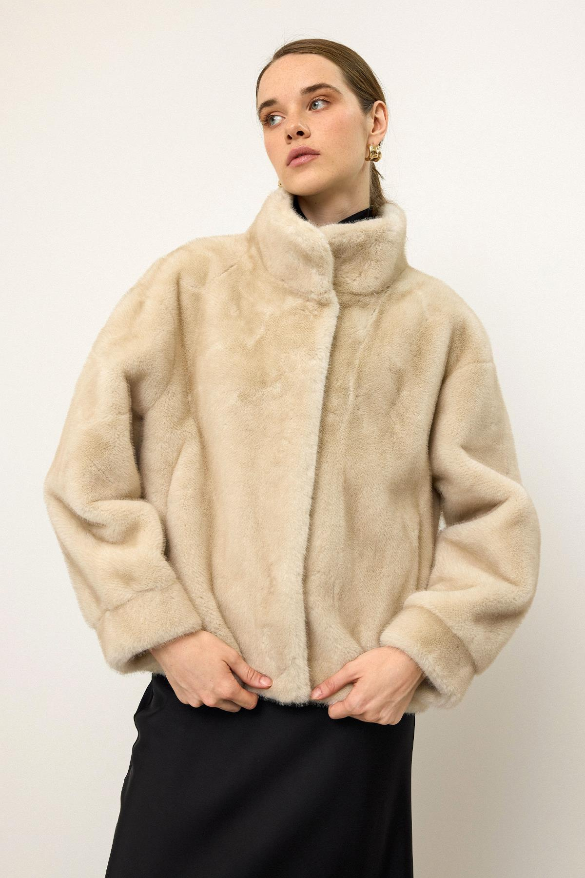 Hakim Yaka Exclusive Kürk Görünümlü Ceket BEJ 1005
