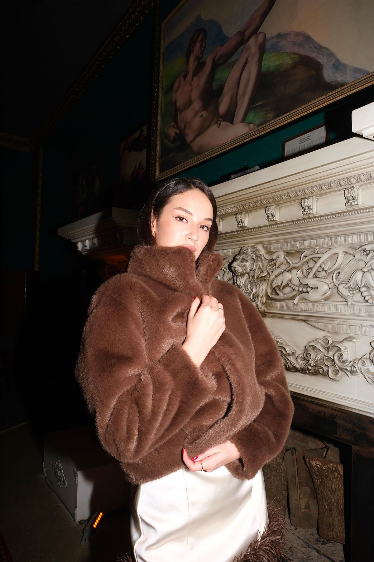 Hakim Yaka Exclusive Kürk Görünümlü Ceket KAHVE 1005