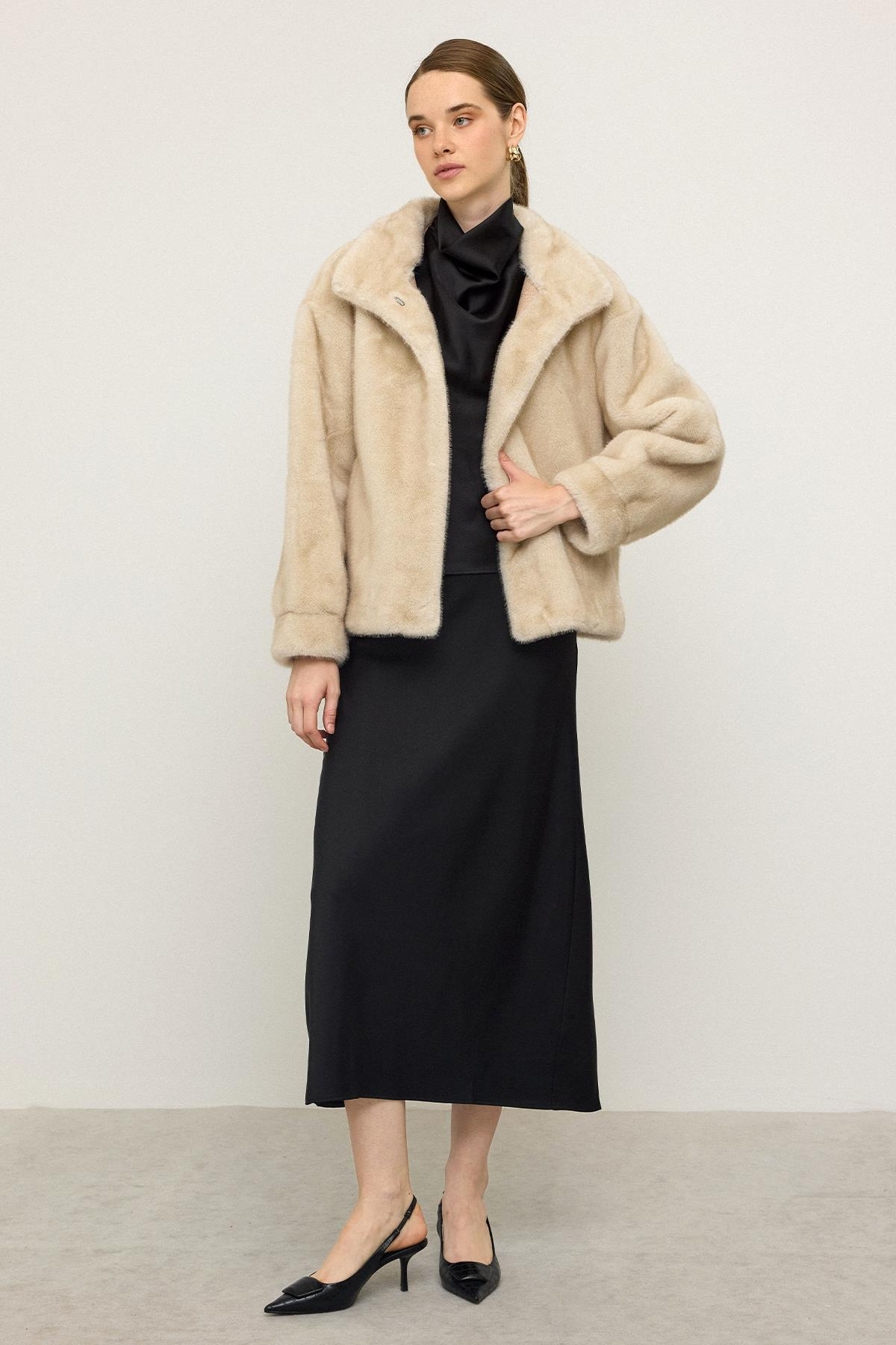 Hakim Yaka Exclusive Kürk Görünümlü Ceket BEJ 1005