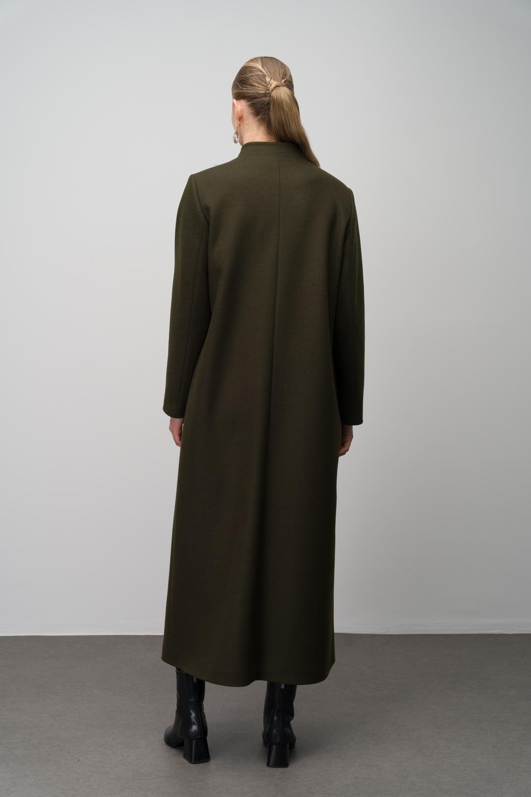 Hakim Yaka İşleme Detaylı Yün Karışımlı Büyük Beden Pardesü HAKİ 6632