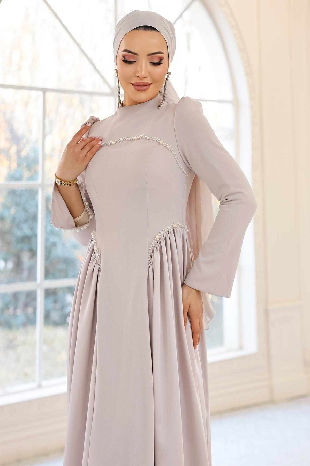 İnci Detaylı Krep ve Saten Kombinli Kloş Tesettür TAŞ 1686