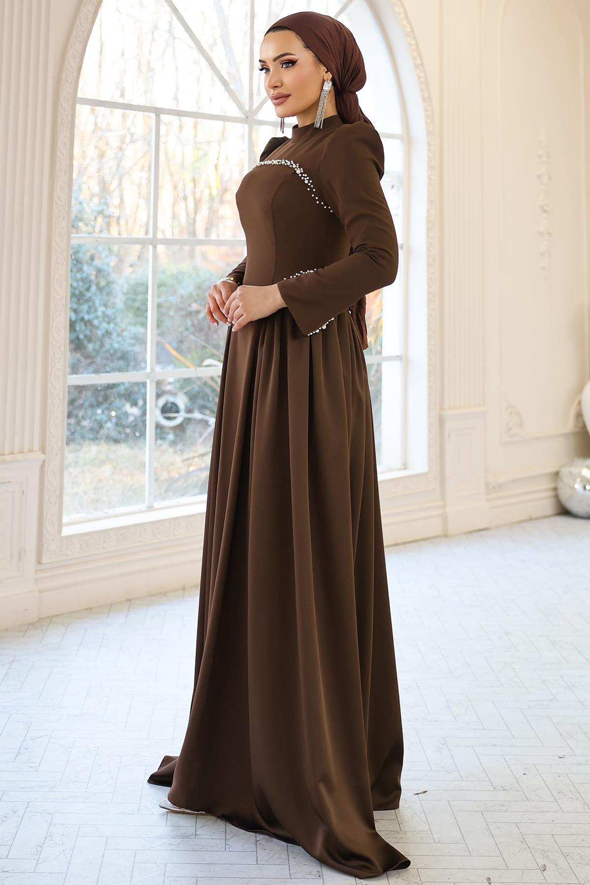 İnci Detaylı Krep ve Saten Kombinli Kloş Tesettür KAHVE 1686