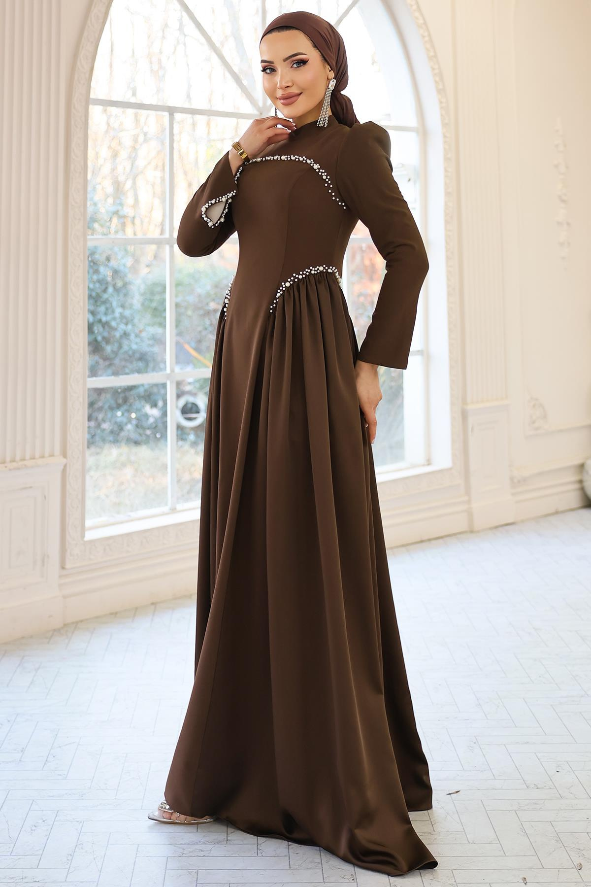 İnci Detaylı Krep ve Saten Kombinli Kloş Tesettür KAHVE 1686
