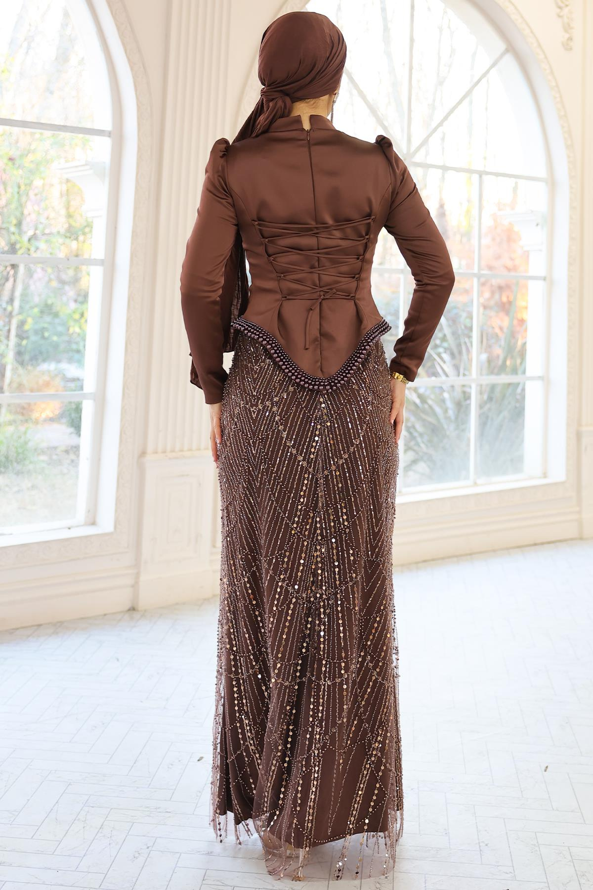 İnci Detaylı Saten ve Tül Kombinli Exclusive Tesettür Abiye Elbise KAHVE 1060