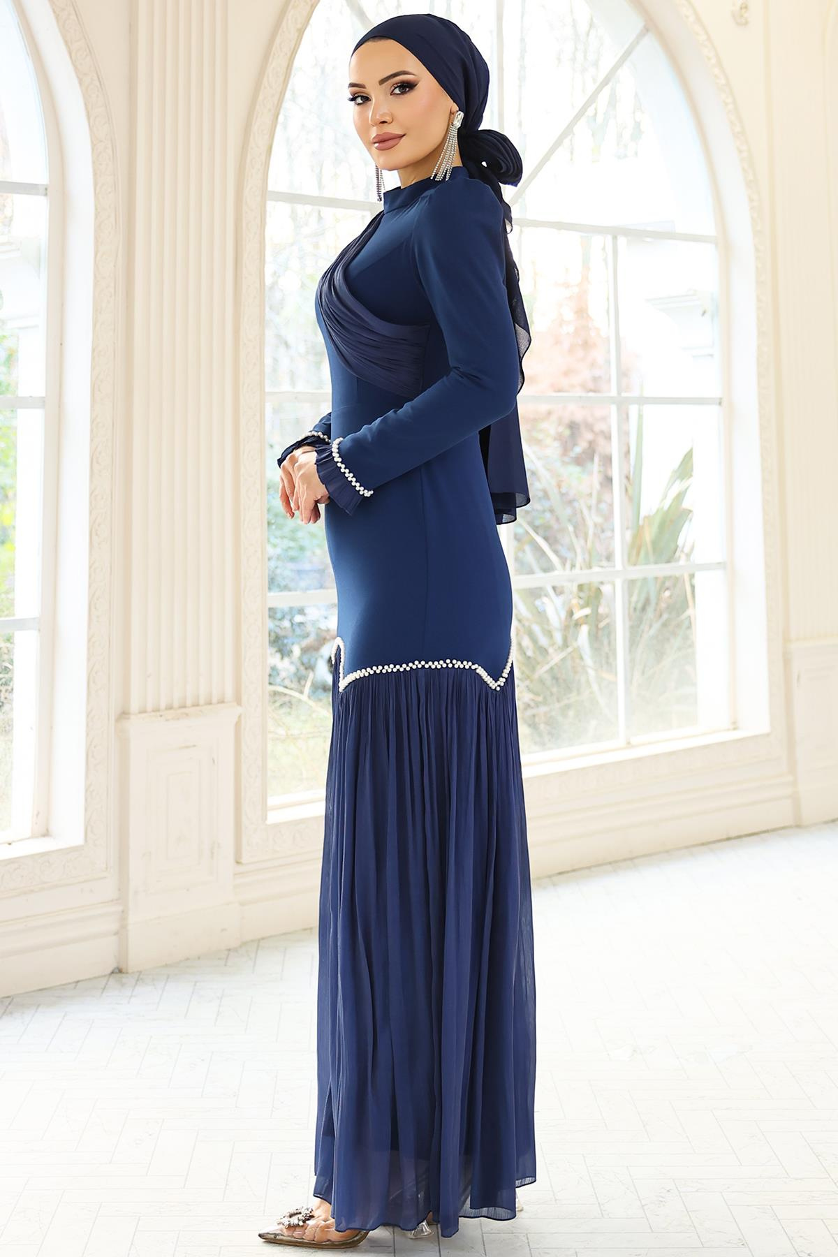 İnci Pilise Detaylı Krep Yoryo İpek Kombinli Tesettür Abiye Elbise LACİVERT 1684