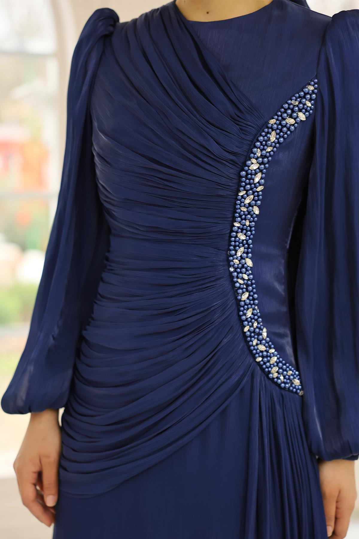 İnci ve Pilise Detaylı Yoryo İpek Tesettür Abiye Elbise K. İNDİGO 1249