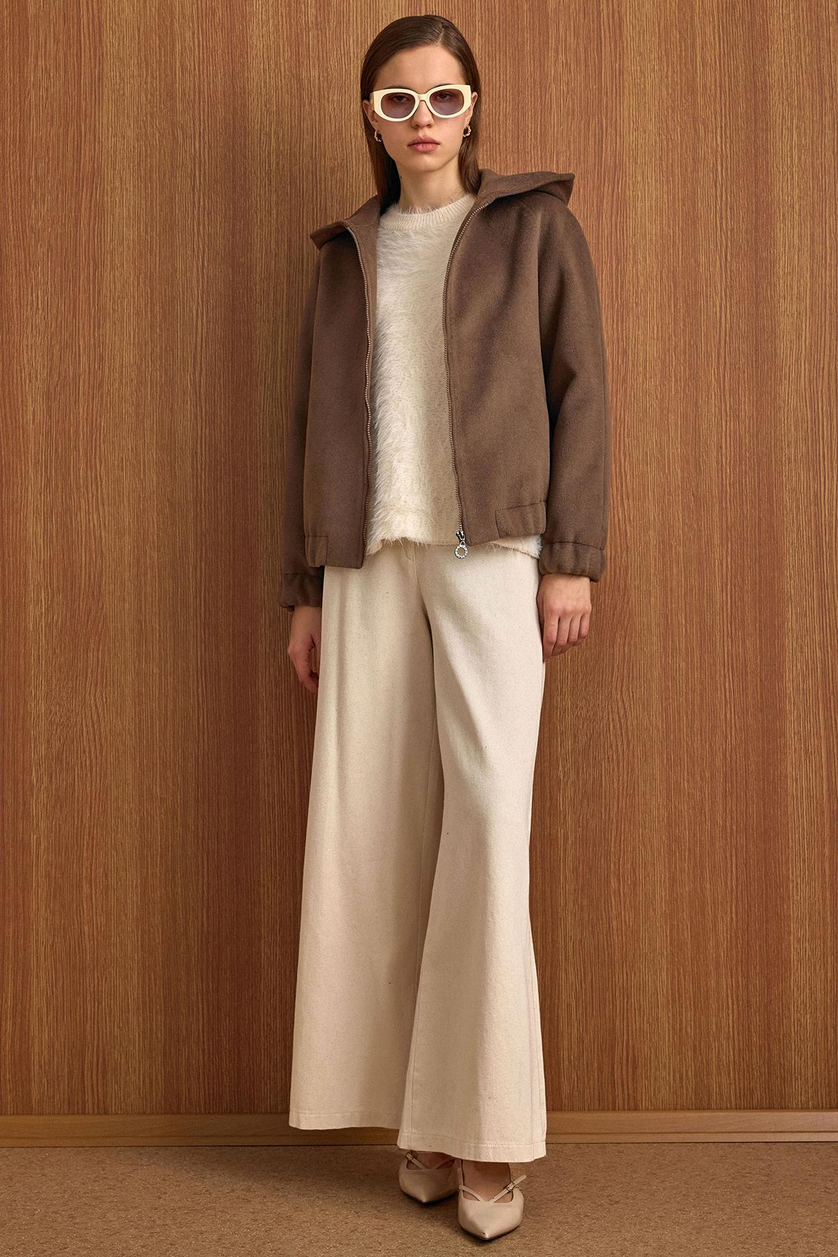 Kapüşonlu Beli Lastikli Oversize Kısa Kaban VİZON 3162