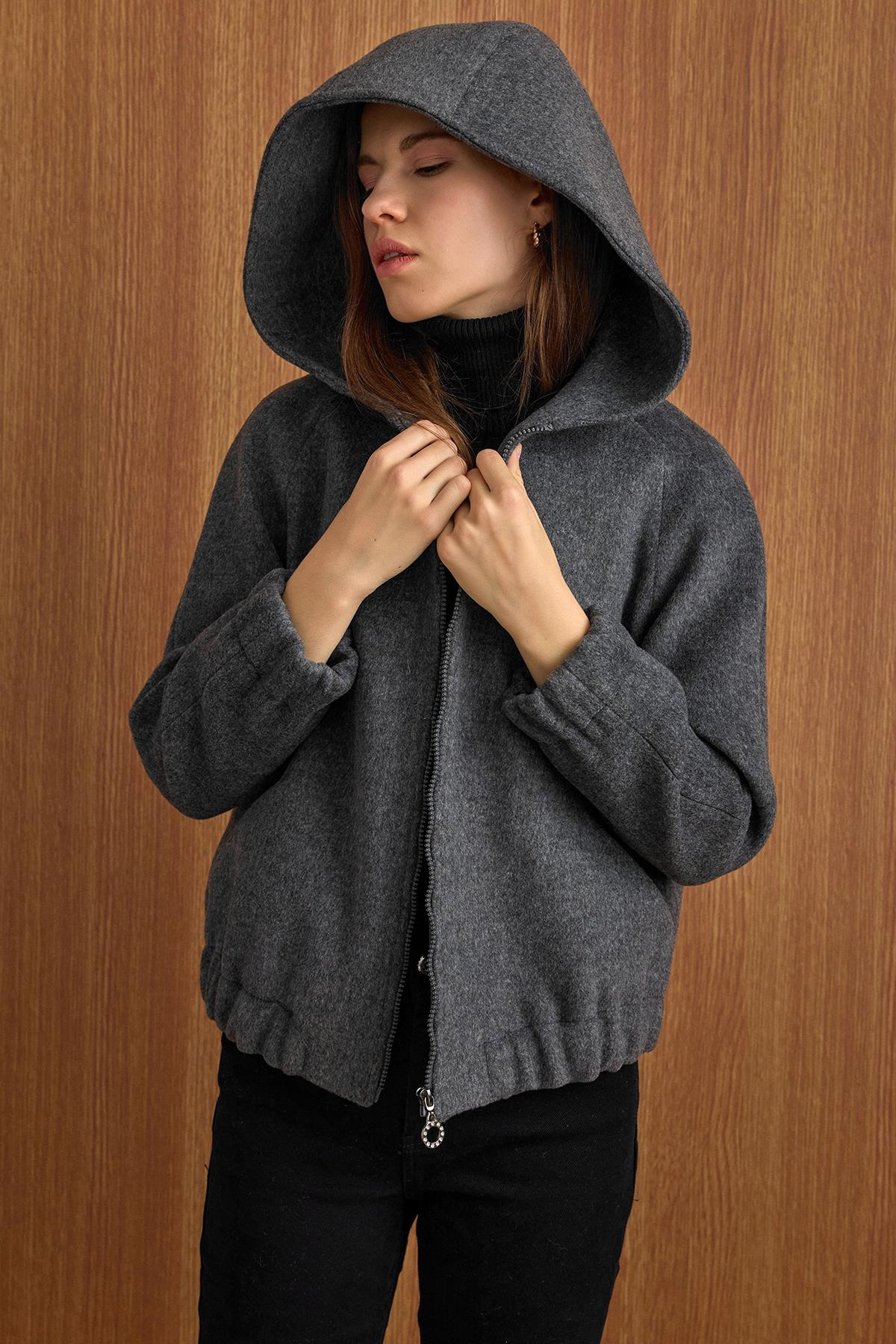 Kapüşonlu Beli Lastikli Oversize Kısa Kaban KOYU GRİ 3162