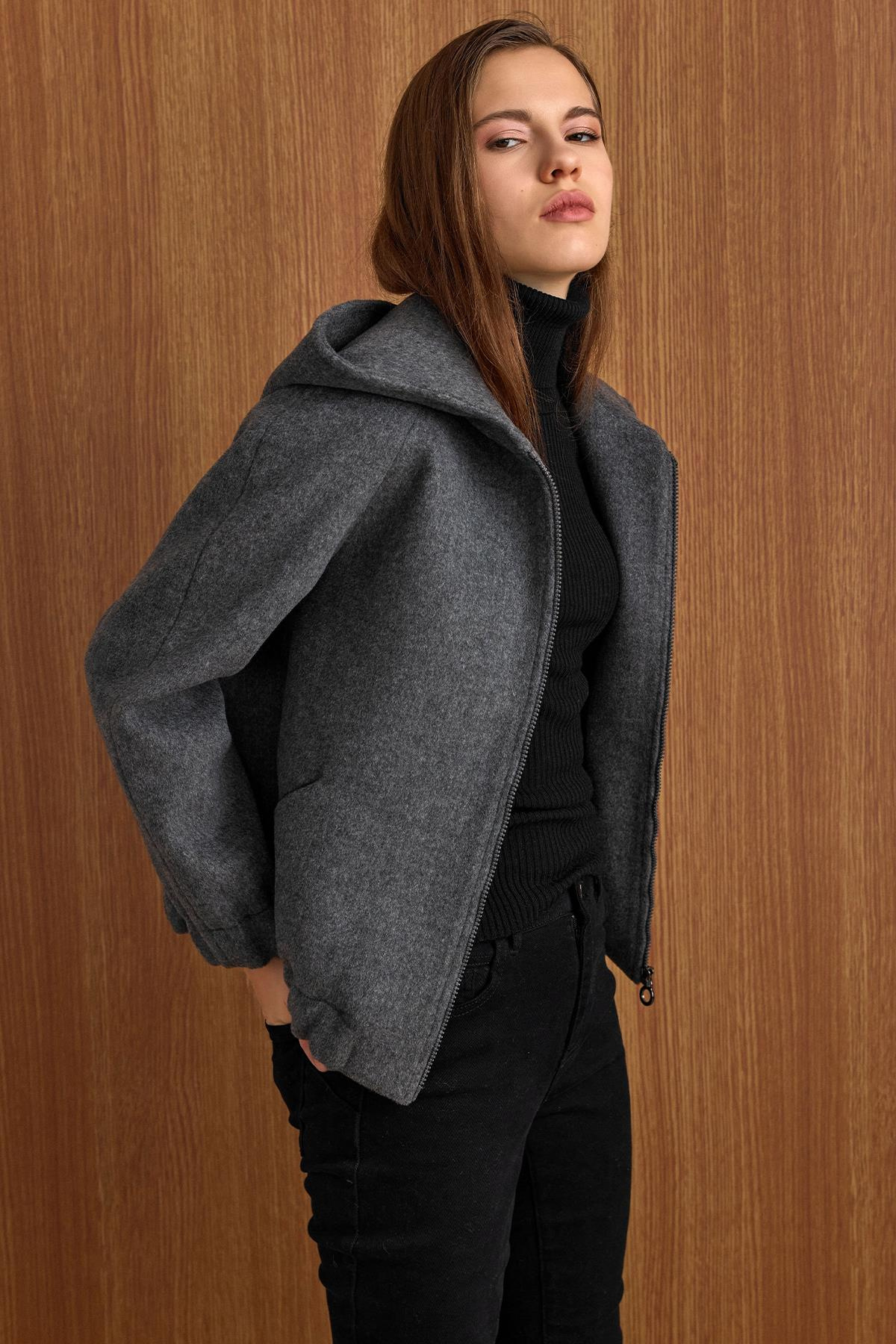 Kapüşonlu Beli Lastikli Oversize Kısa Kaban KOYU GRİ 3162