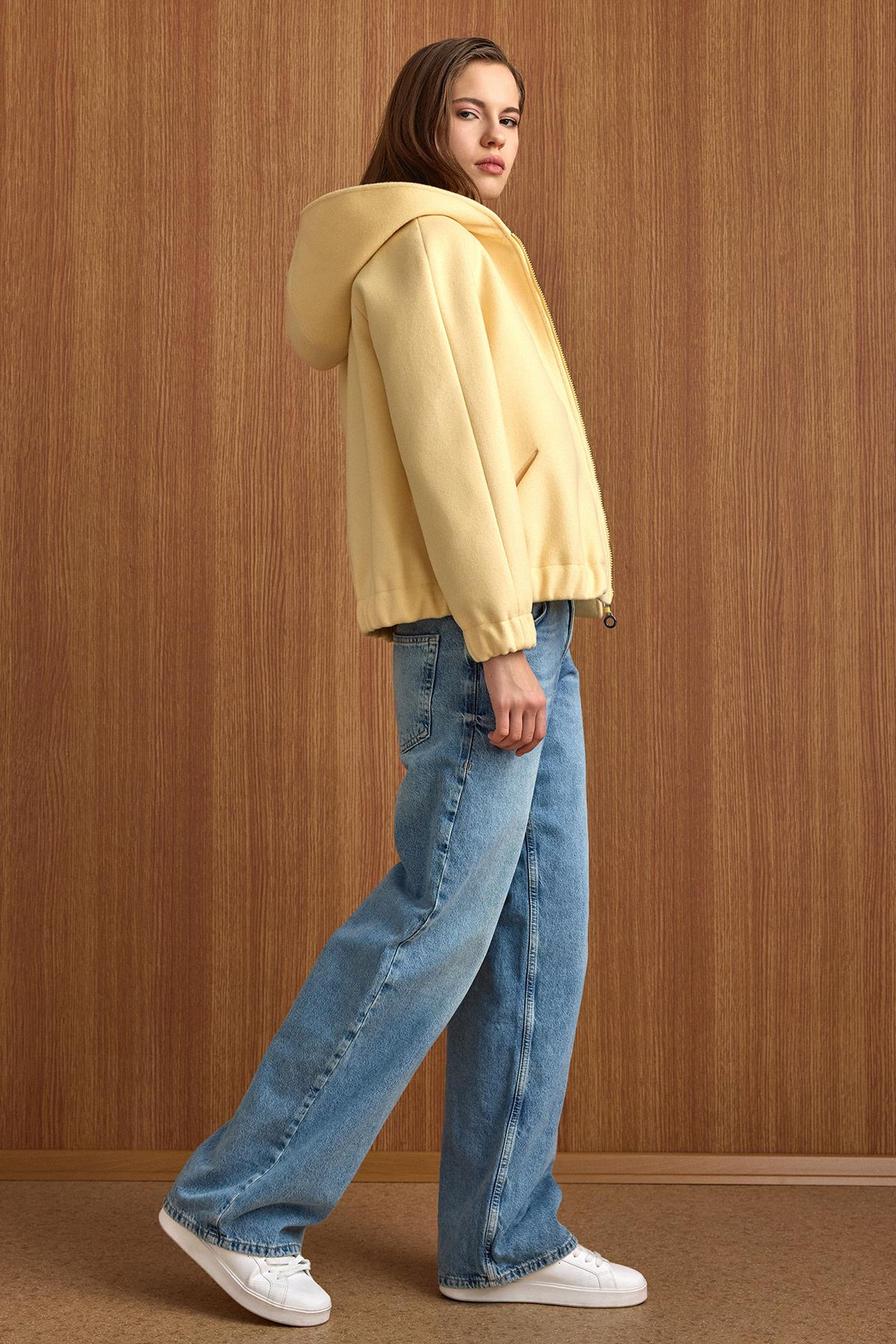 Kapüşonlu Beli Lastikli Oversize Kısa Kaban SARI 3162