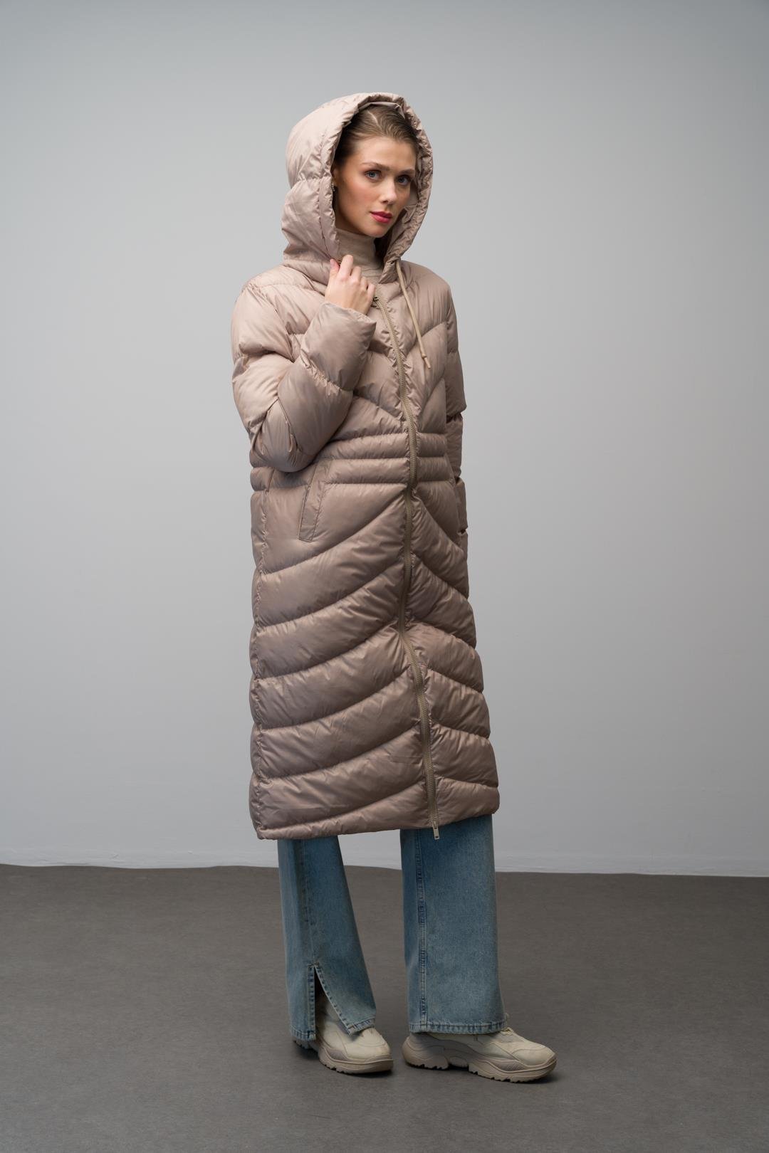 Kapüşonlu Desen Detaylı Uzun Şişme Mont TAŞ 6669