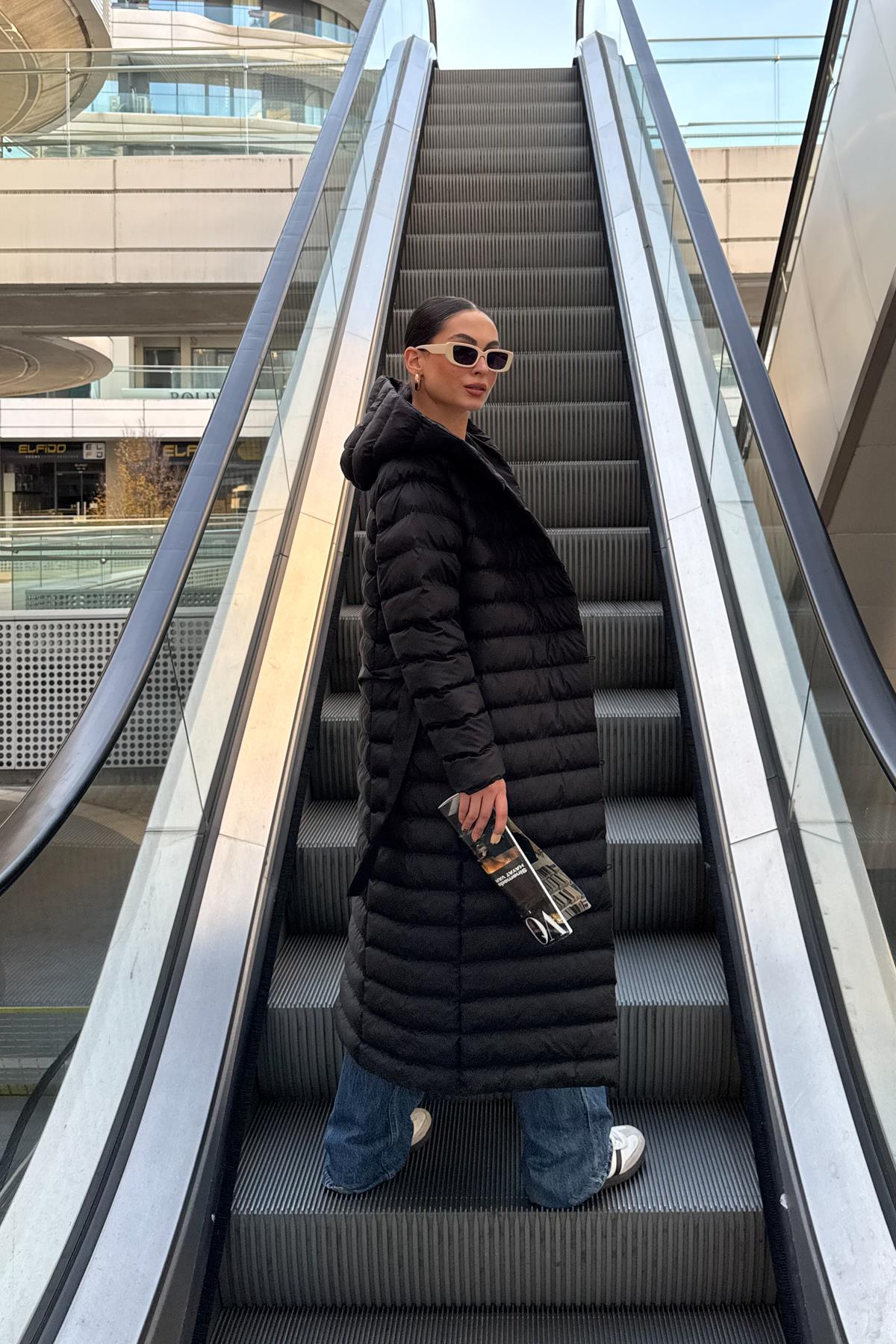 Kapüşonlu Düğme Kapamalı Uzun Şişme Mont SİYAH 6494