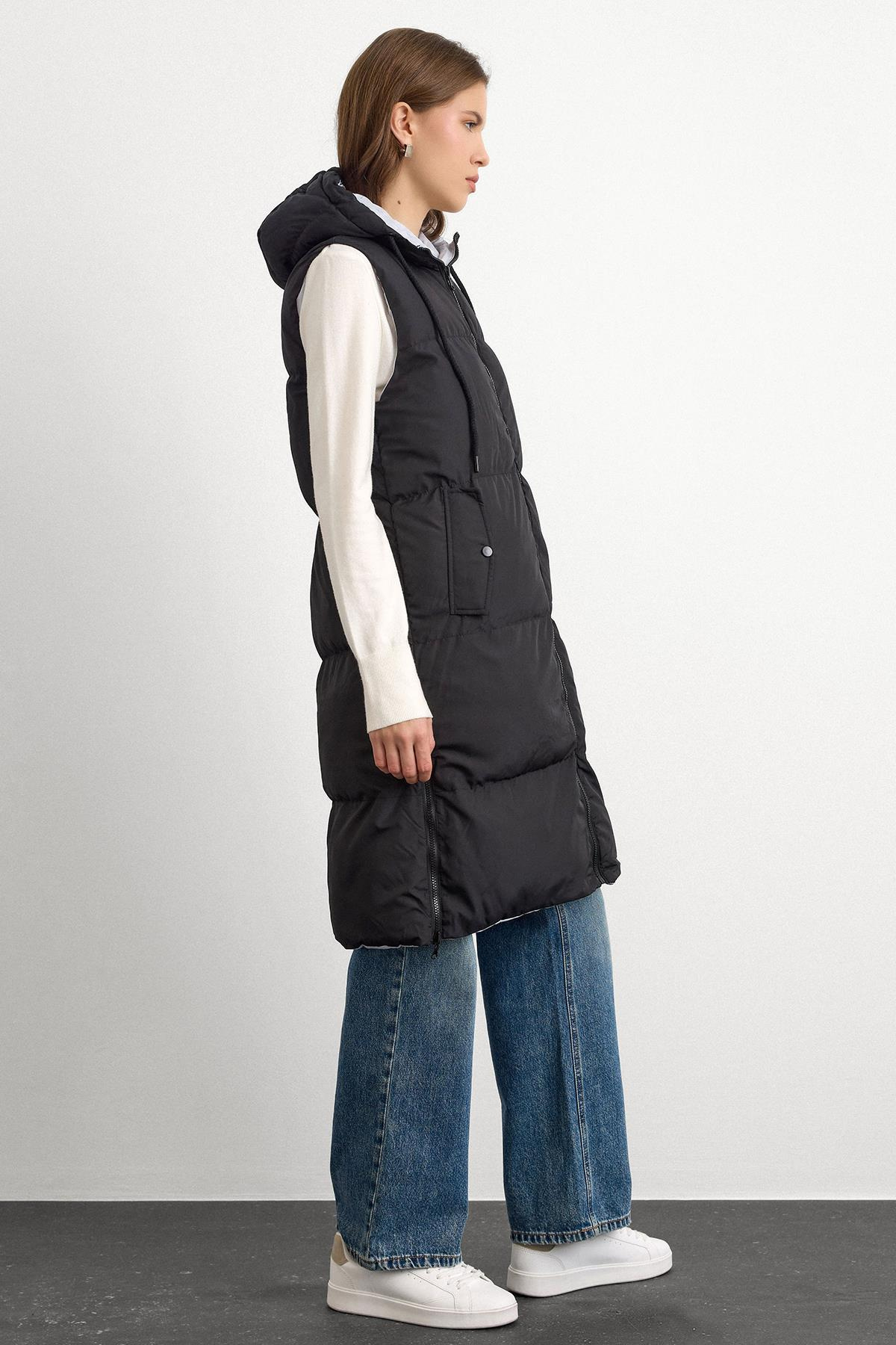 Kapüşonlu Fermuar Kapamalı Çift Taraflı Şişme Yelek SİYAH-GRİ 8226