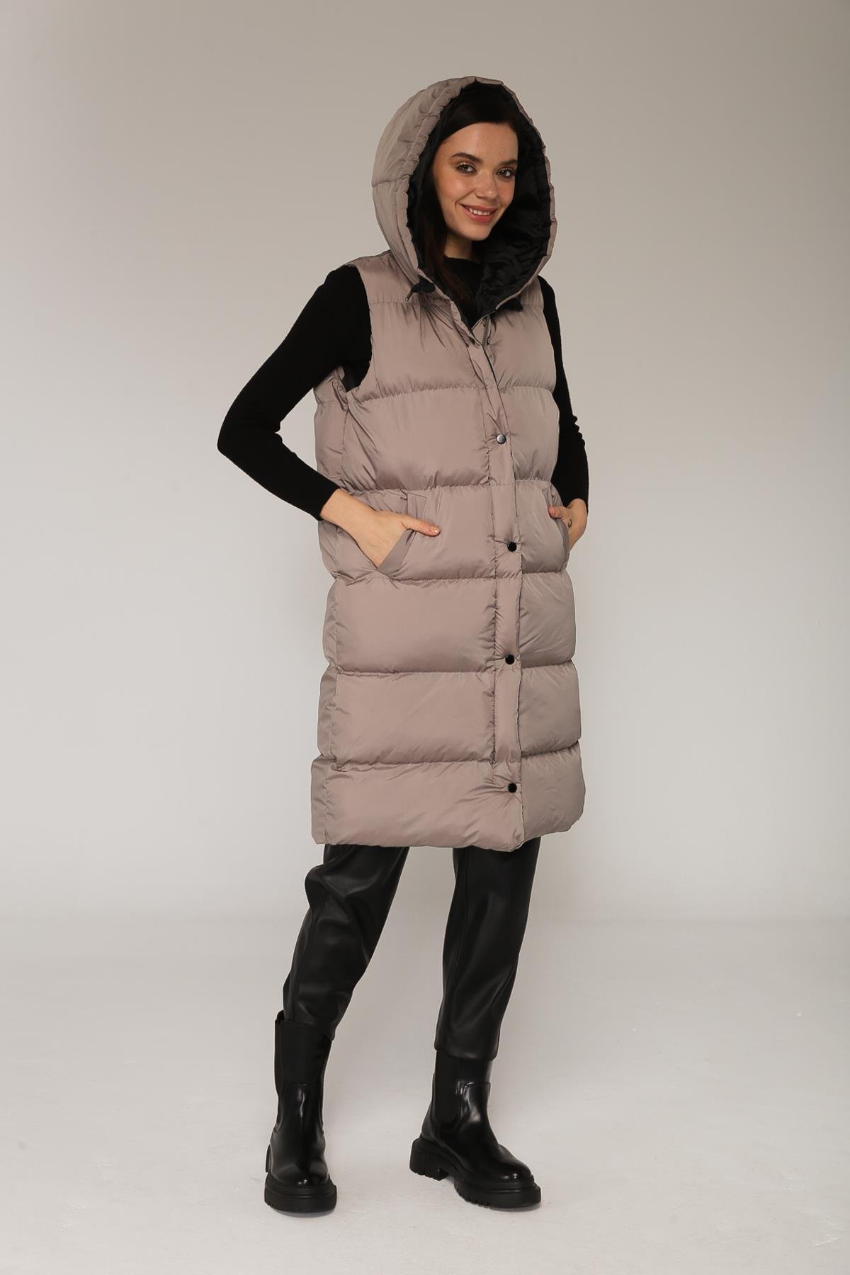 Hooded Puffer Vest with Zipper and Snap Closure GREY 8199