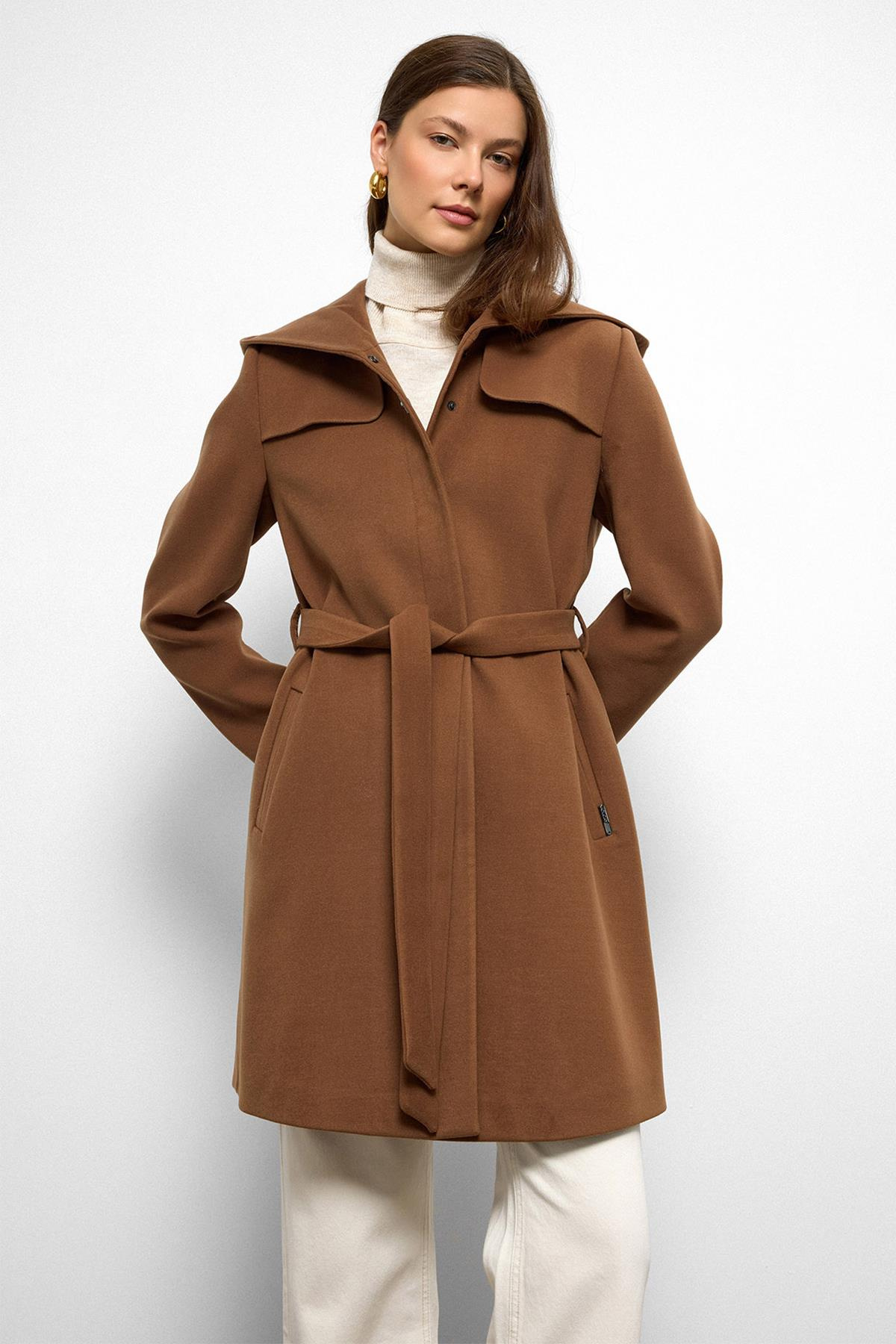 Kapüşonlu Pelerin Detaylı Kaban TABA 3109