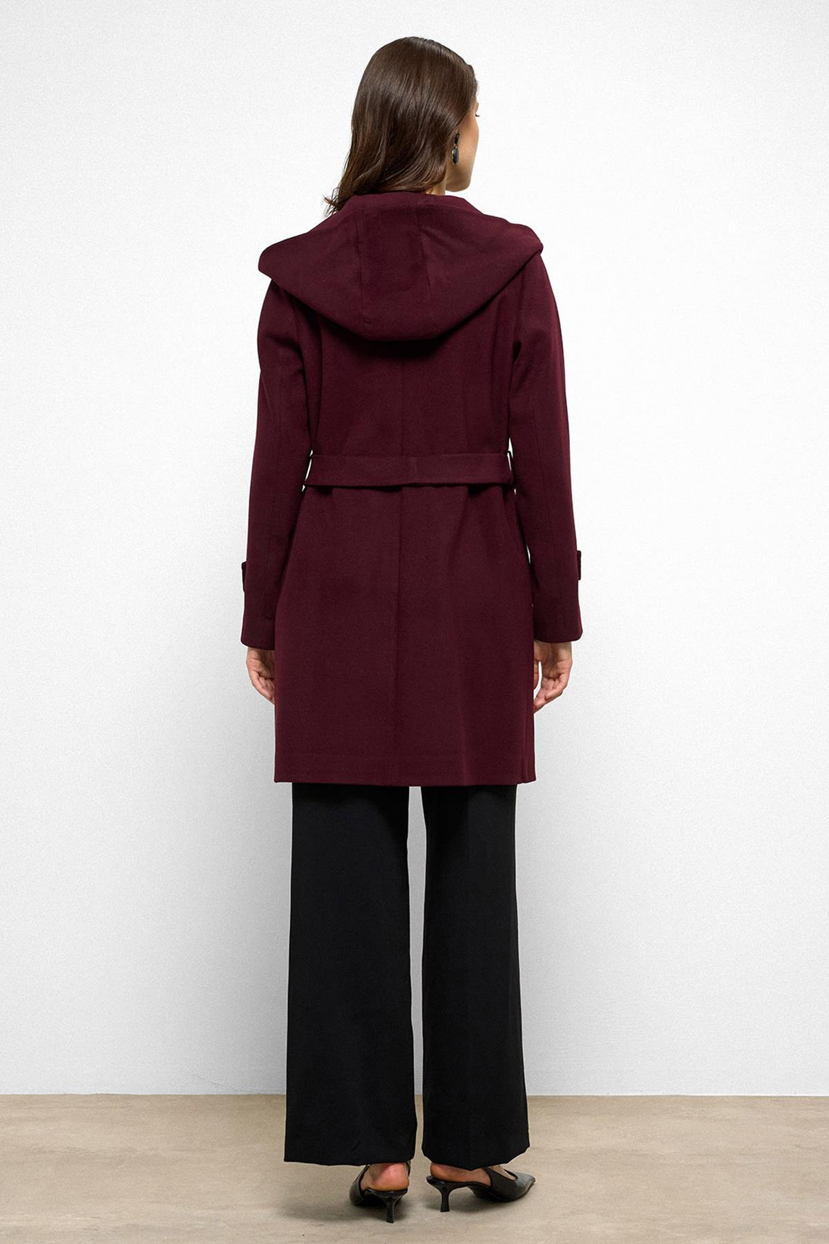 Kapüşonlu Punto Dikiş Detaylı Kaban A.MÜRDÜM 3102