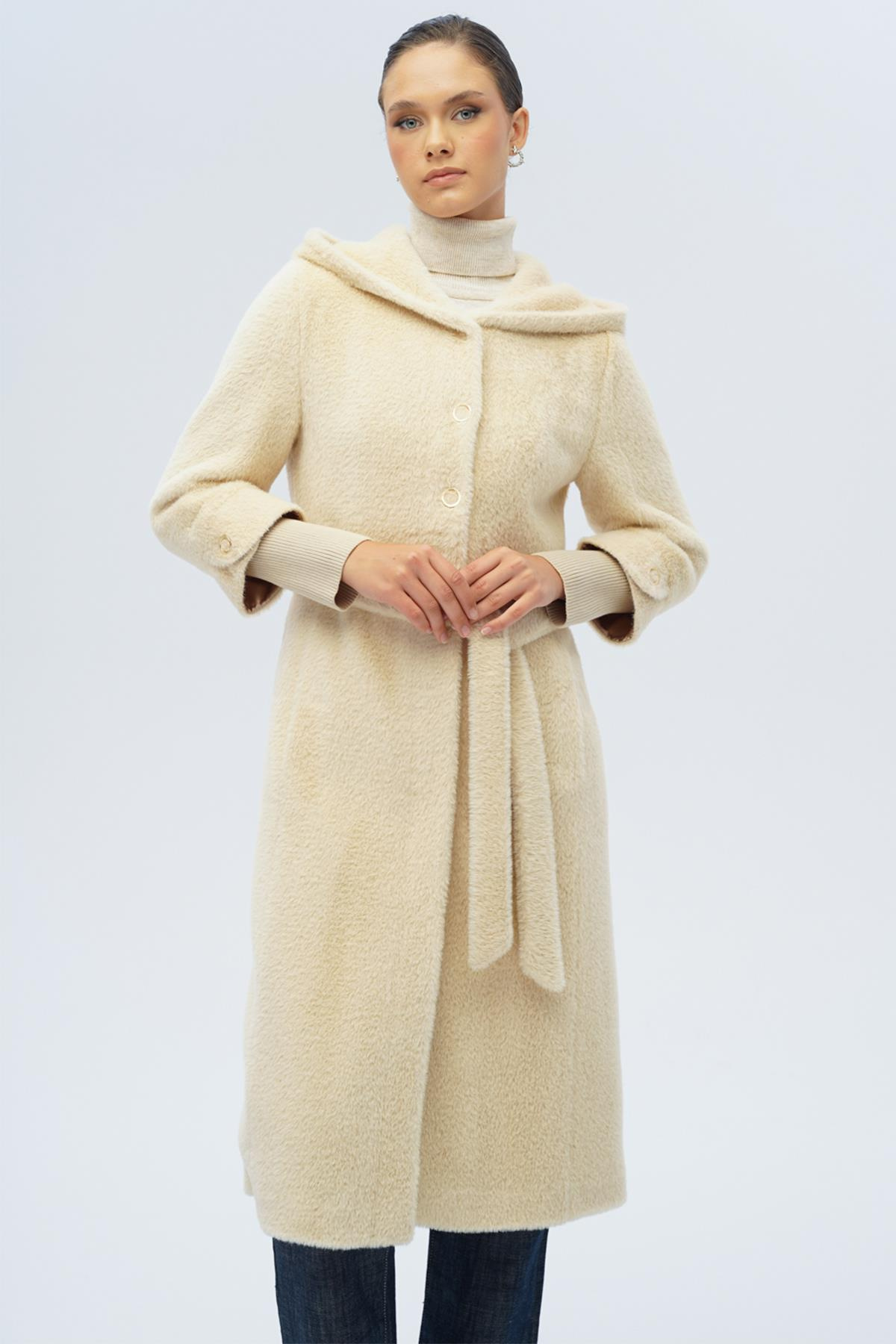 Kapüşonlu Ribana Detaylı Pelüş Kaban BEJ 3118