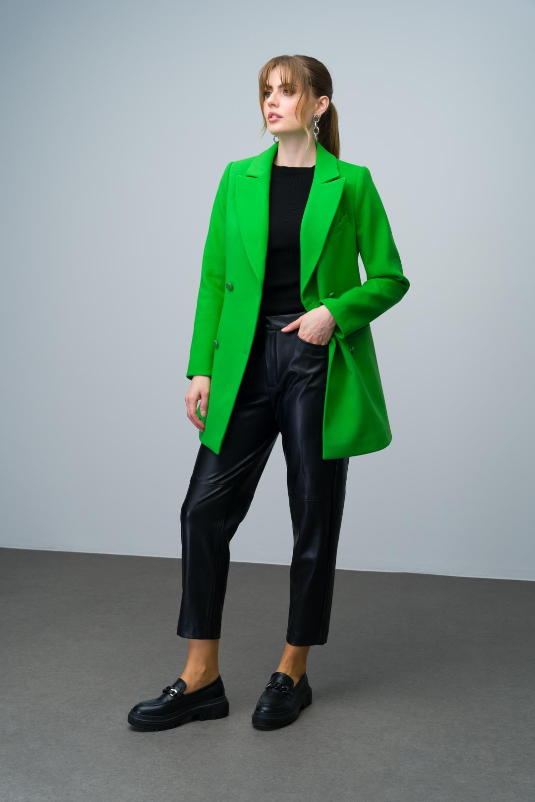 Kemer Detaylı Kruvaze Kısa Kaban AÇIK YEŞİL 3017