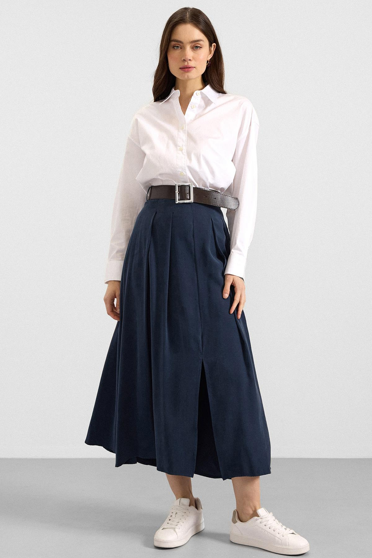 Kemer Detaylı Önden Yırtmaçlı Pileli Modal Etek LACİVERT 7069