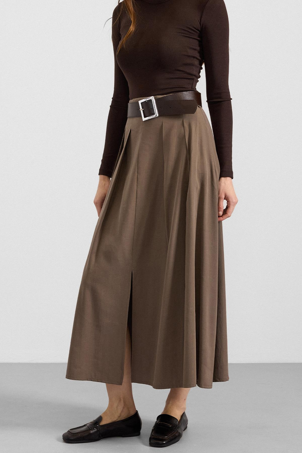 Kemer Detaylı Önden Yırtmaçlı Pileli Modal Etek HAKİ 7069