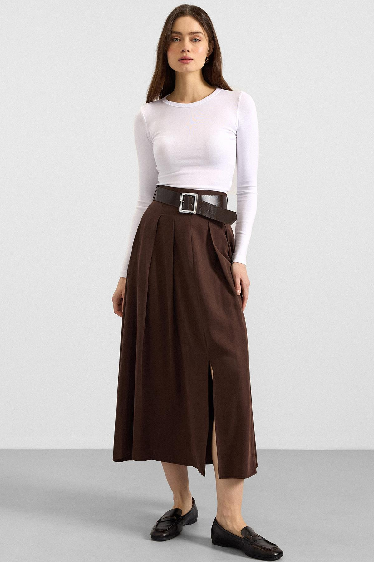 Kemer Detaylı Önden Yırtmaçlı Pileli Modal Etek KAHVE 7069